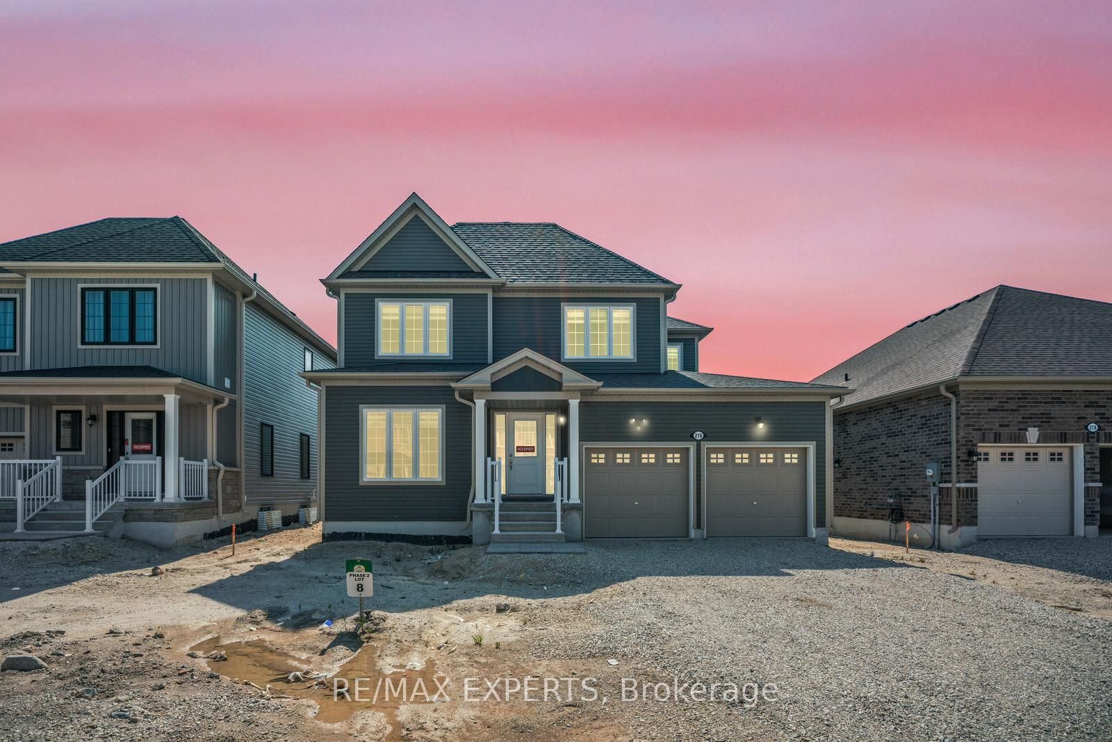 216 Cubitt Street Property Photo 49