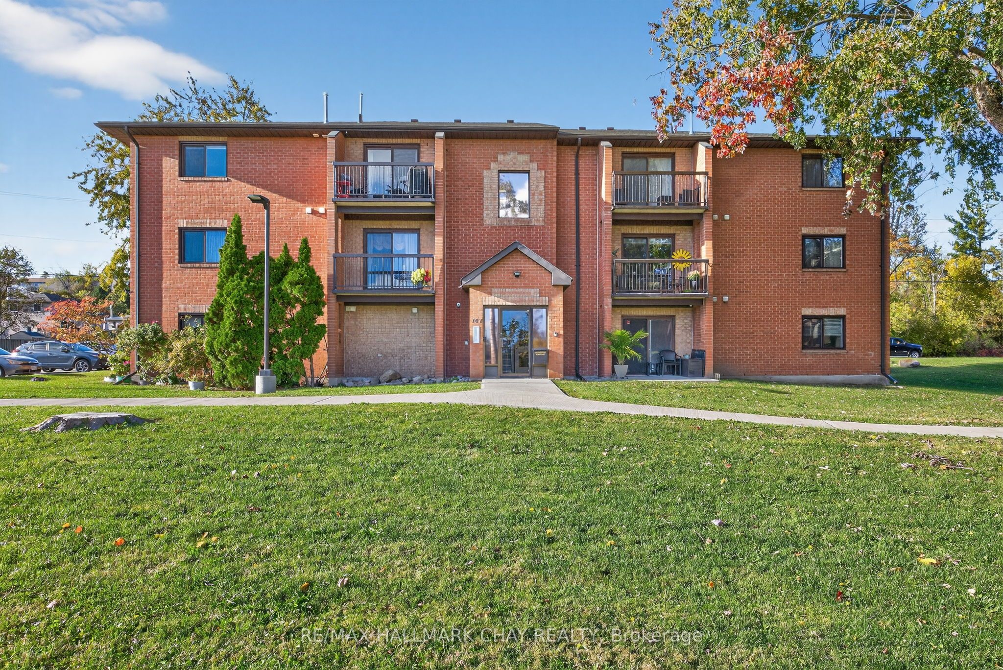 147 Edgehill Drive G9 Property Photo 1