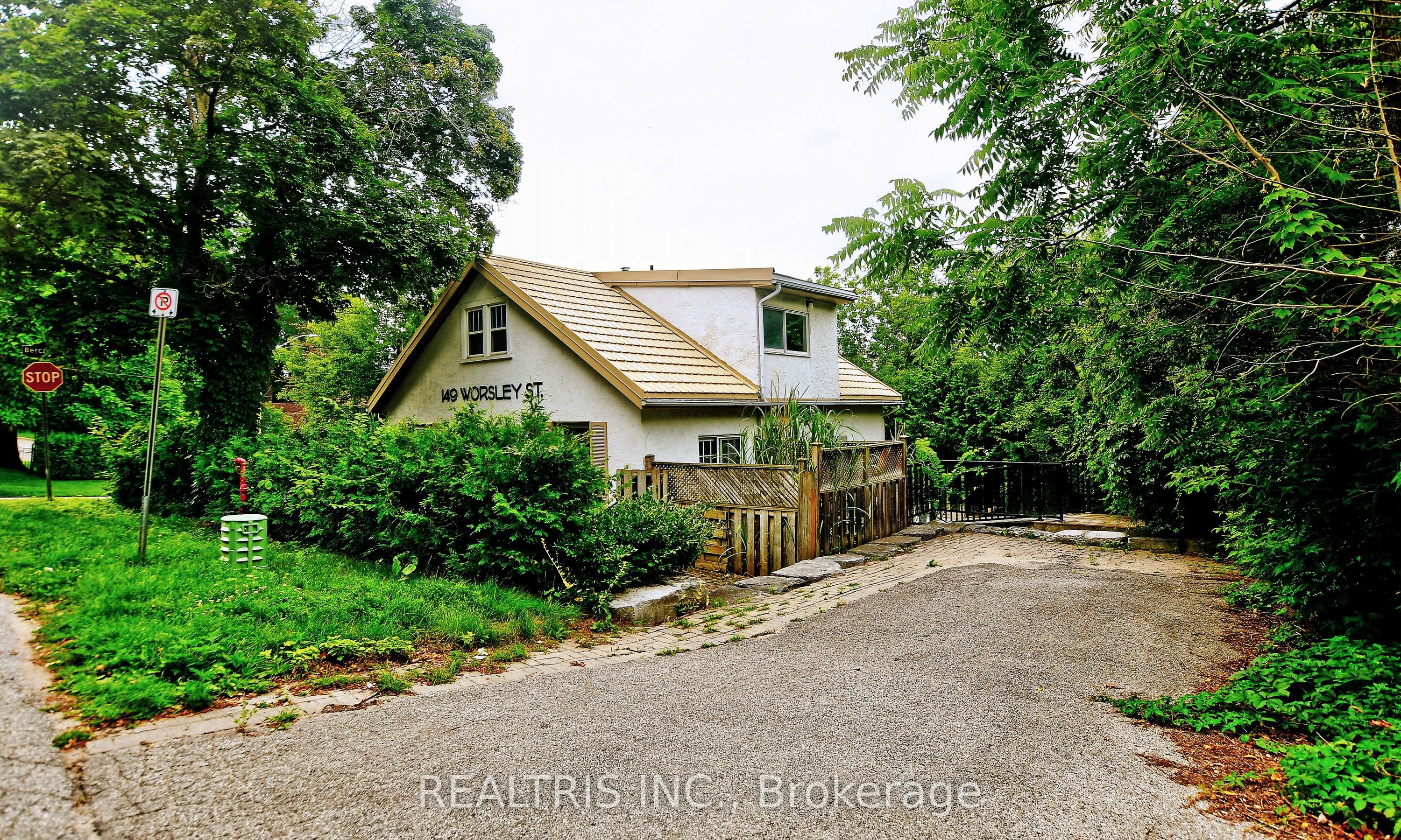 149 Worsley Street Property Photo 1