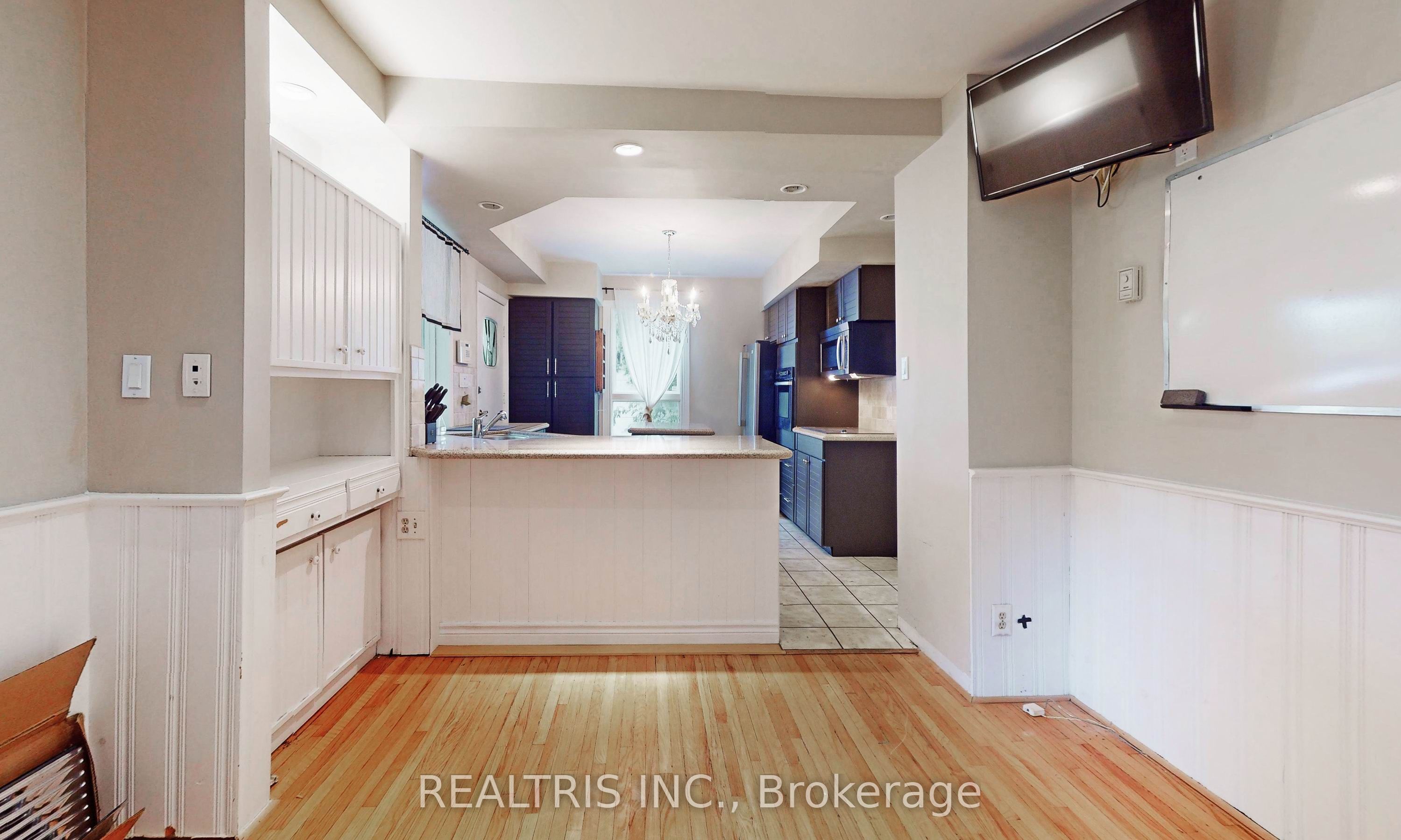 149 Worsley Street Property Photo 9