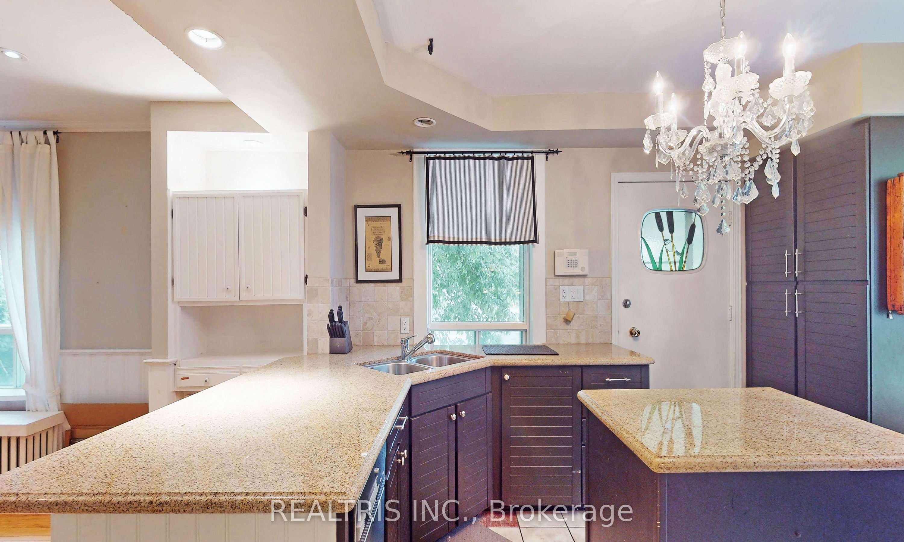 149 Worsley Street Property Photo 25