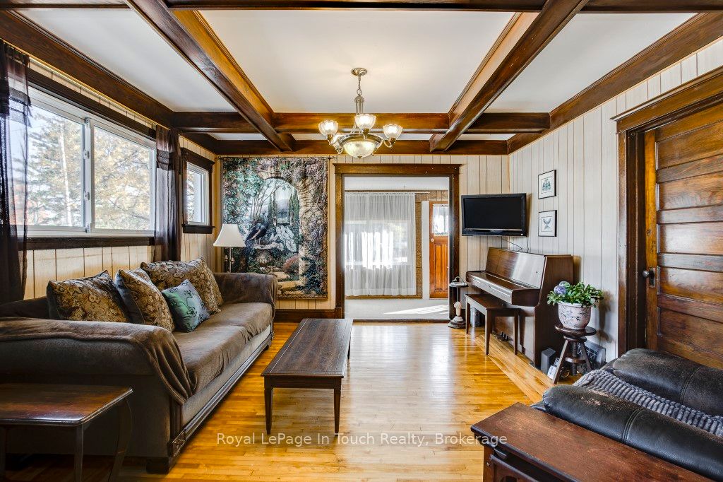 450 Assiniboia Street Property Photo 5