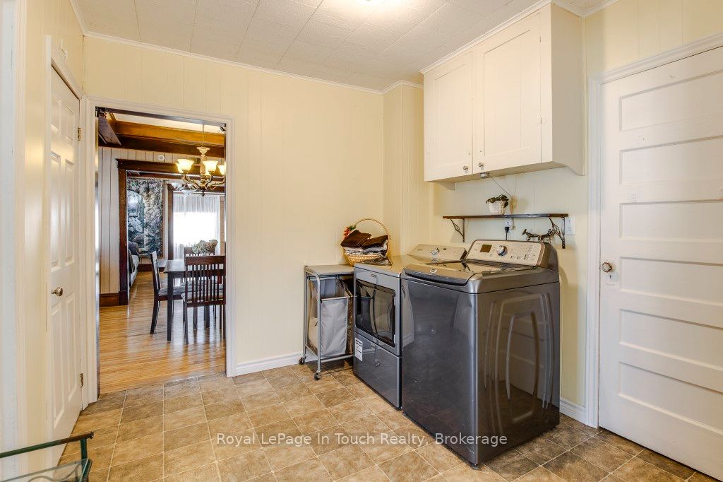 450 Assiniboia Street Property Photo 17