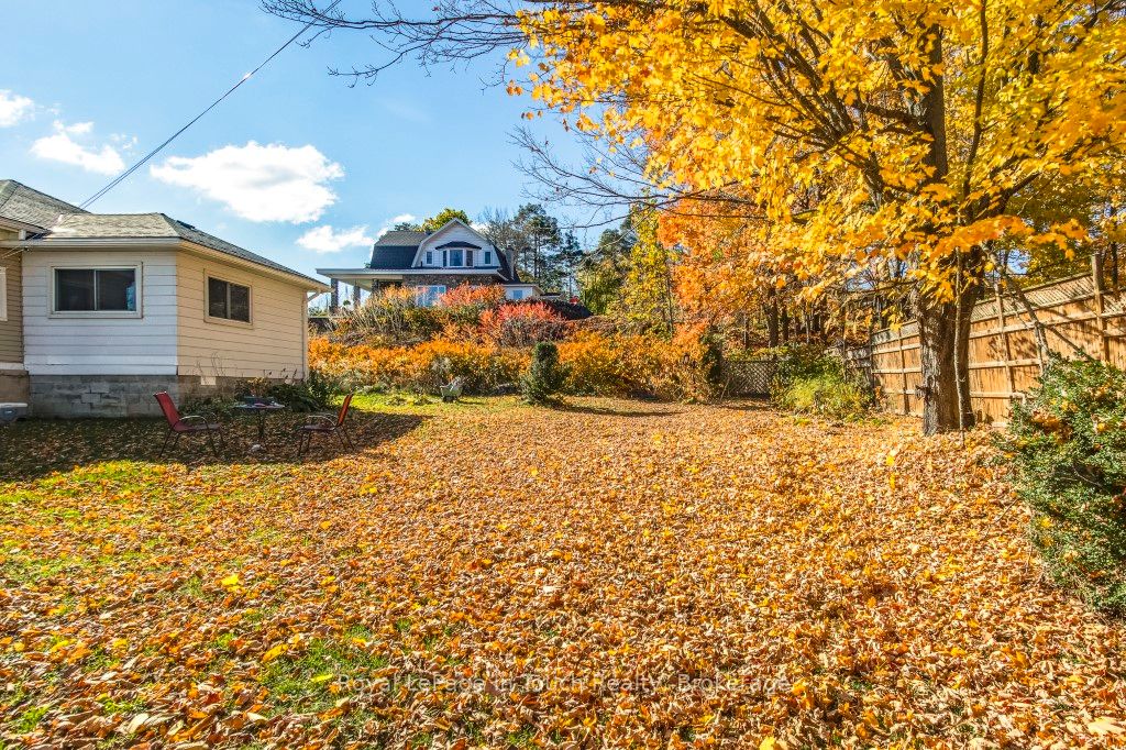 450 Assiniboia Street Property Photo 23