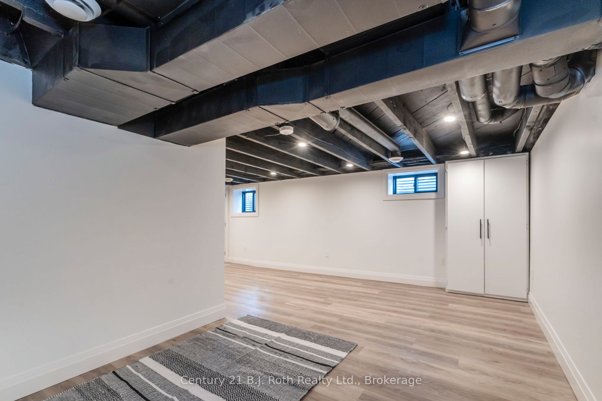 339 First Street Property Photo 10