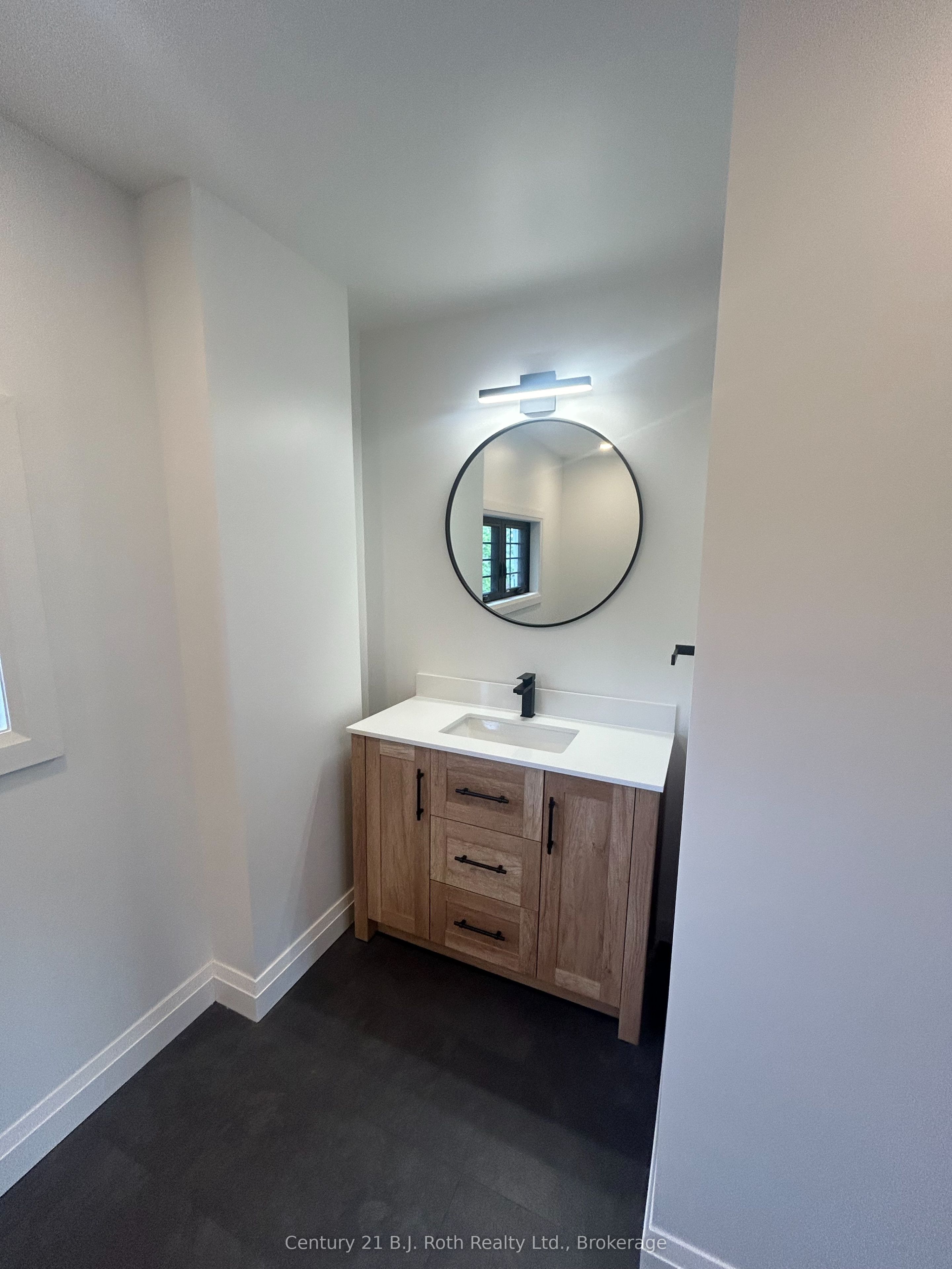 339 First Street Property Photo 19