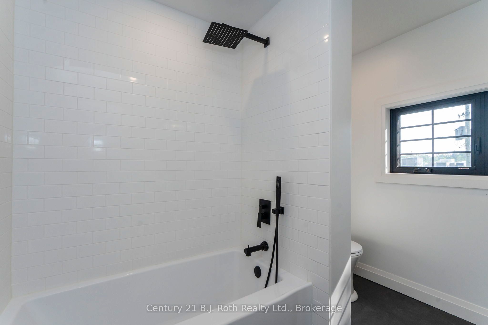 339 First Street Property Photo 20