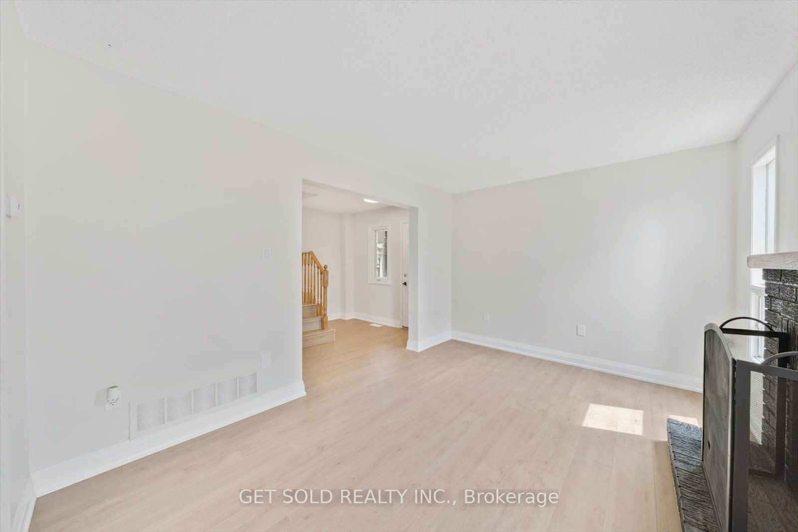 232 Kozlov Street Property Photo 5