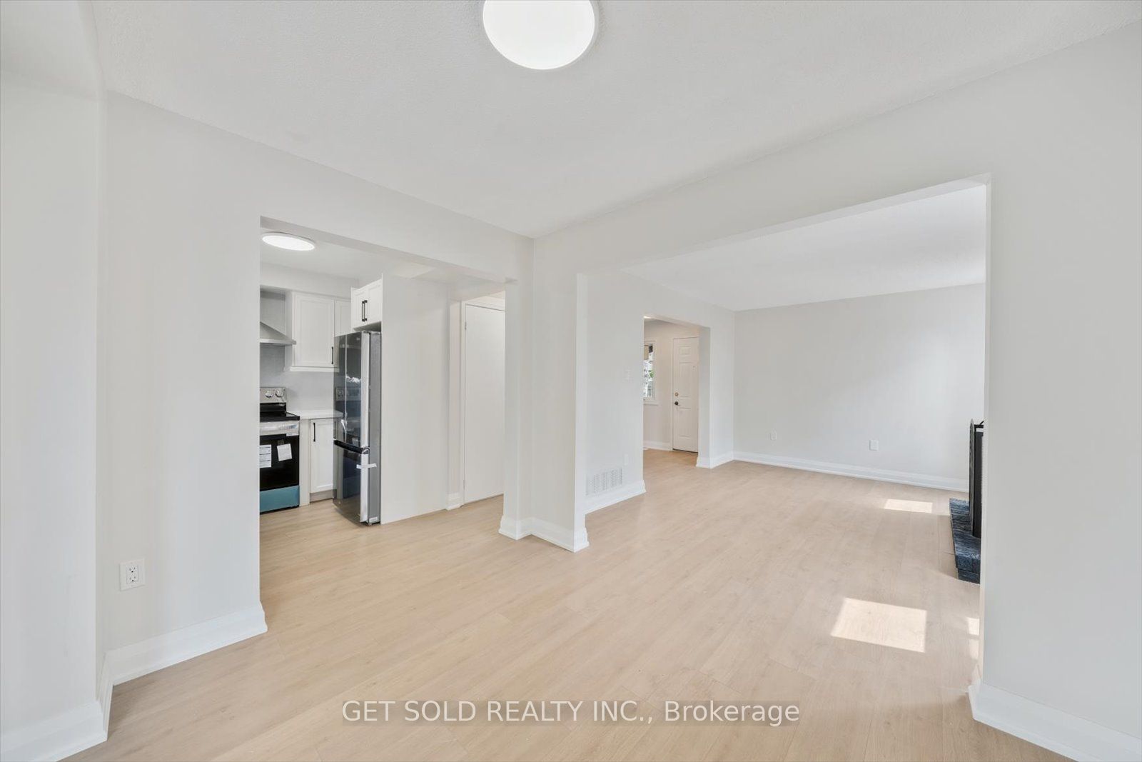 232 Kozlov Street Property Photo 7