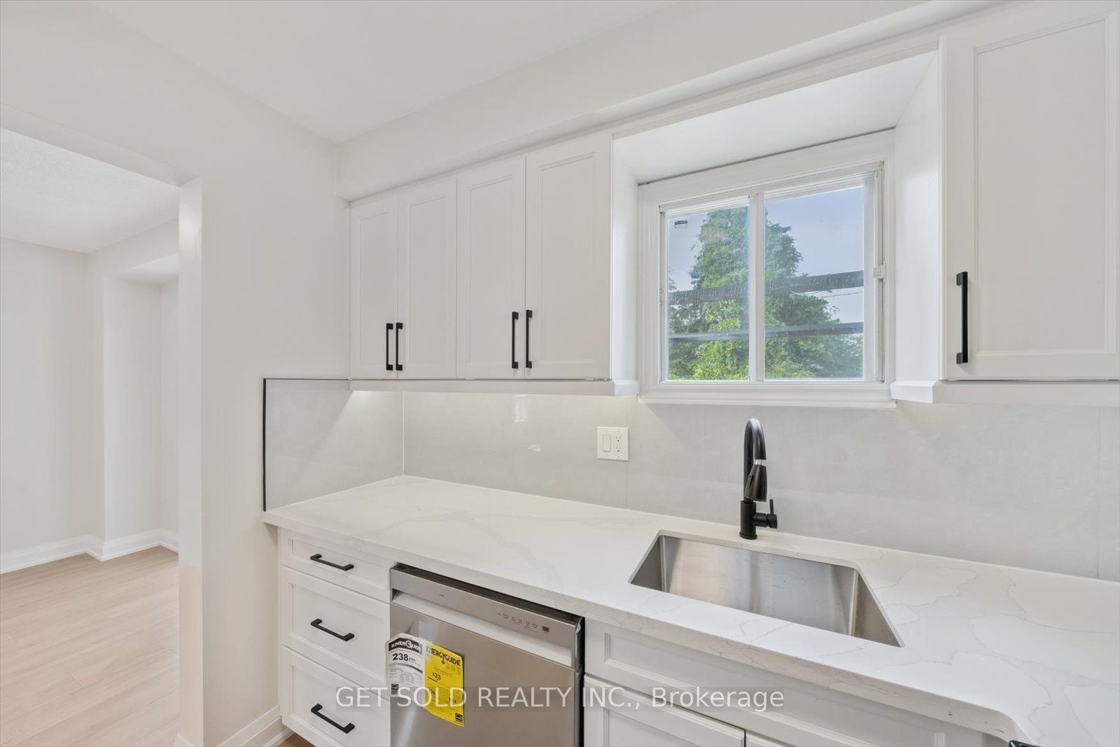 232 Kozlov Street Property Photo 12