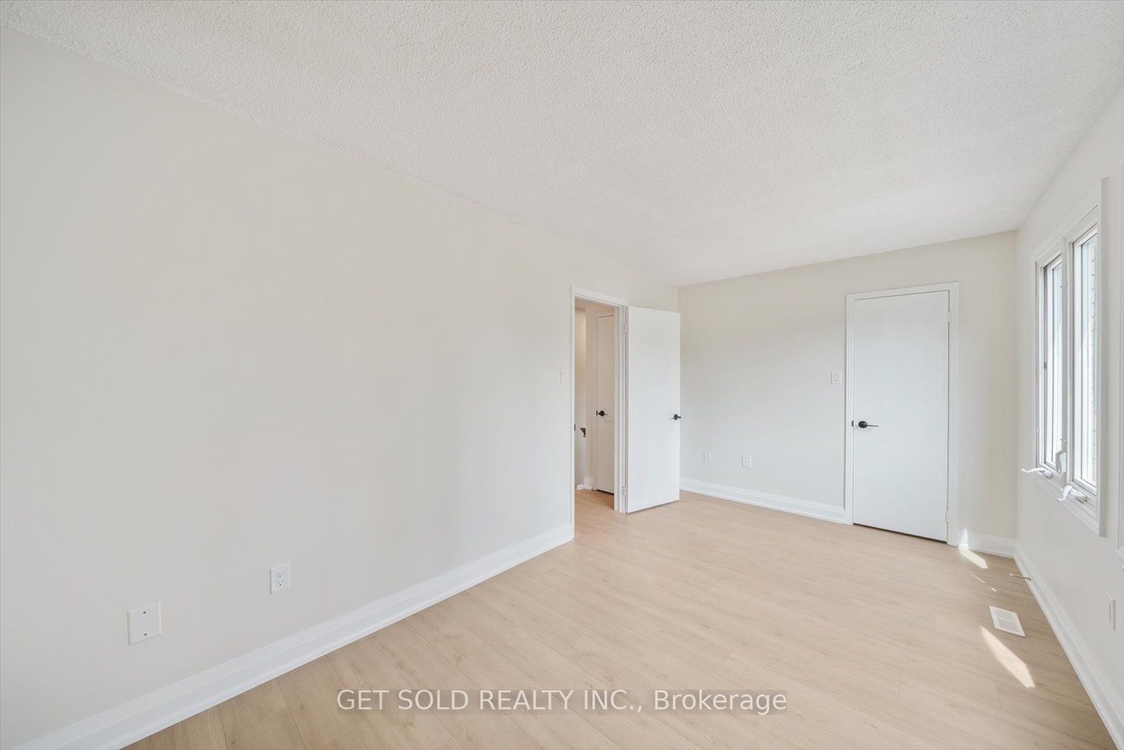 232 Kozlov Street Property Photo 17