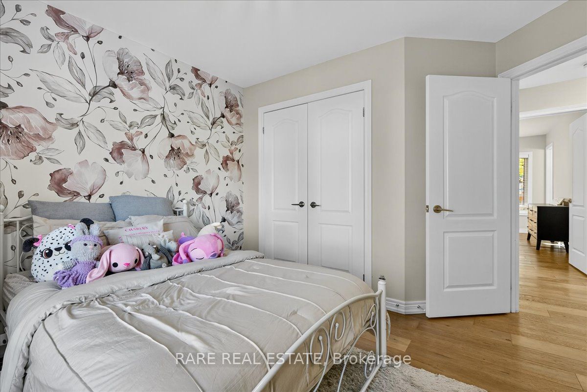 15 St Laurent Boulevard Property Photo 22