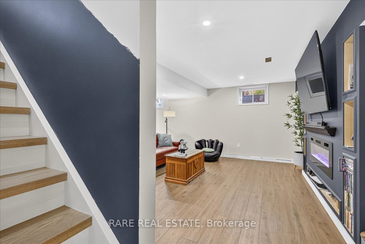 15 St Laurent Boulevard Property Photo 33