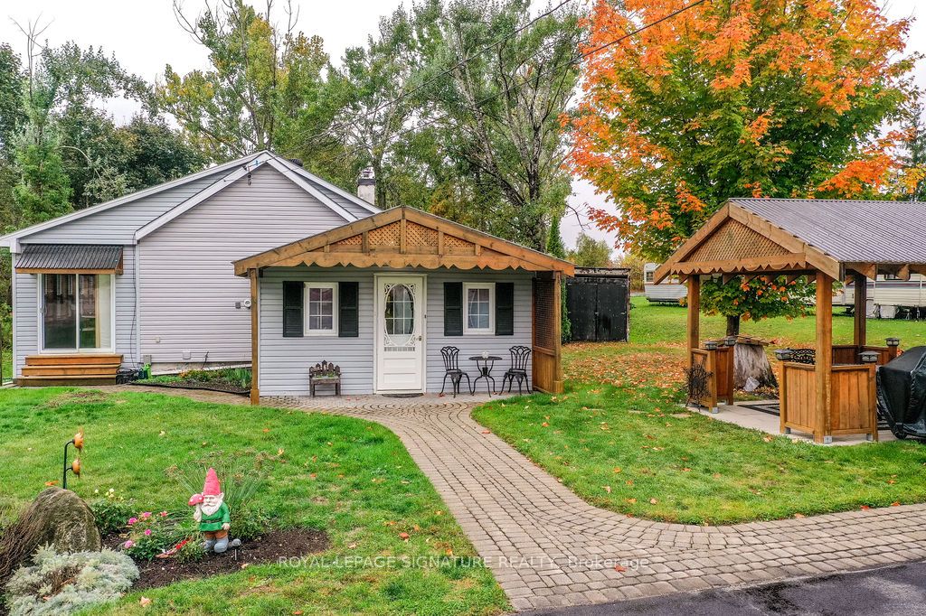 4306 Wainman Line Property Photo 2