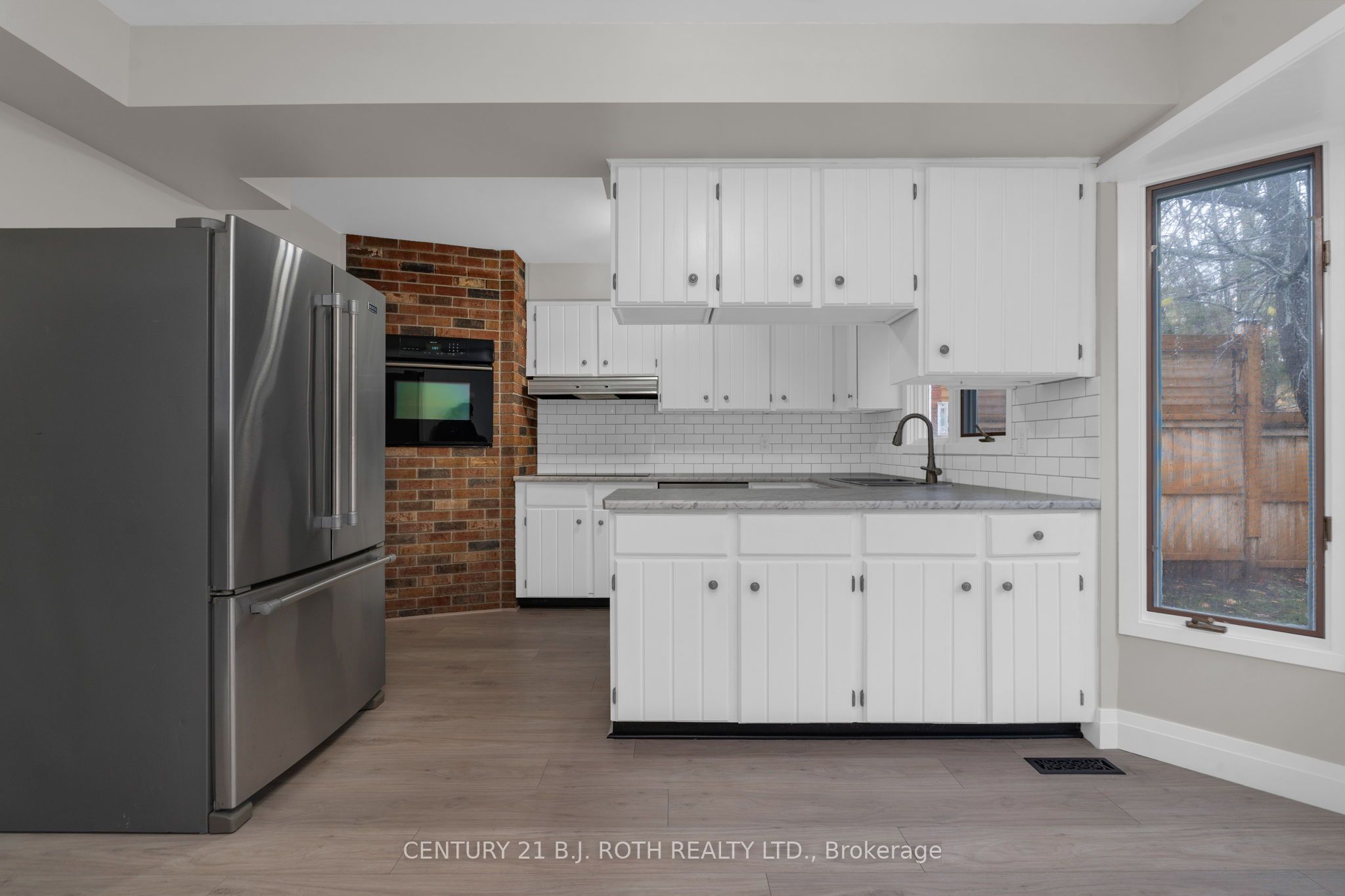 4 White Pine Pl Property Photo 9