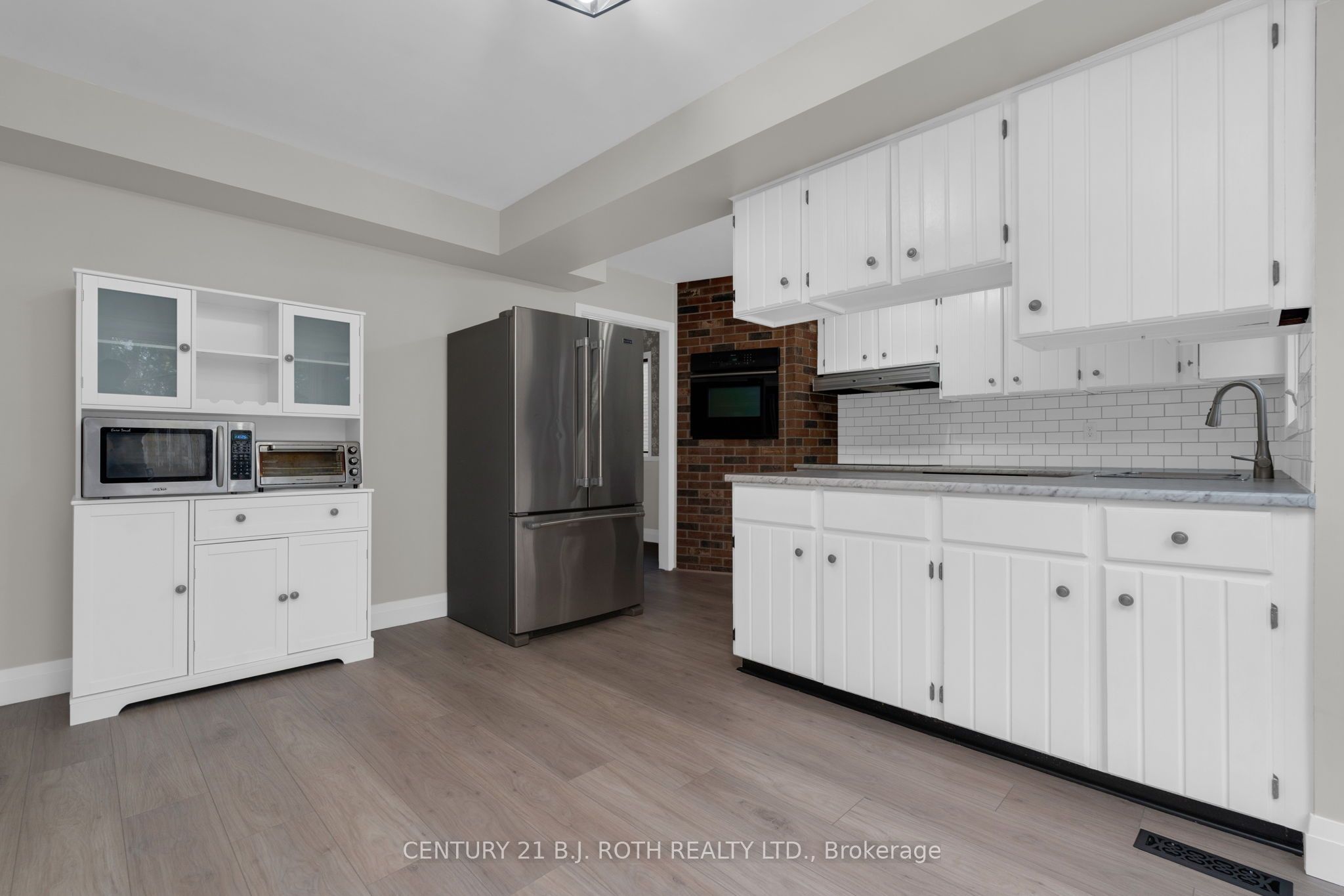 4 White Pine Pl Property Photo 12