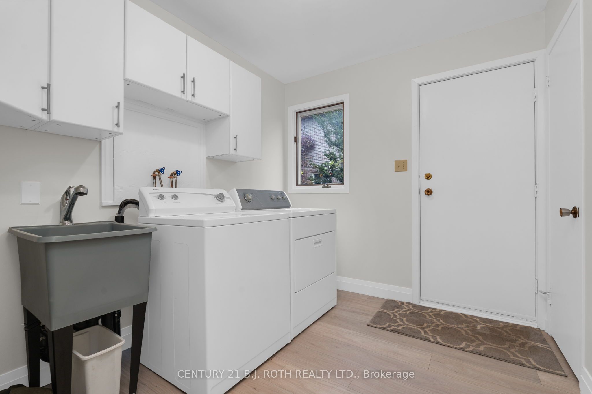 4 White Pine Pl Property Photo 20