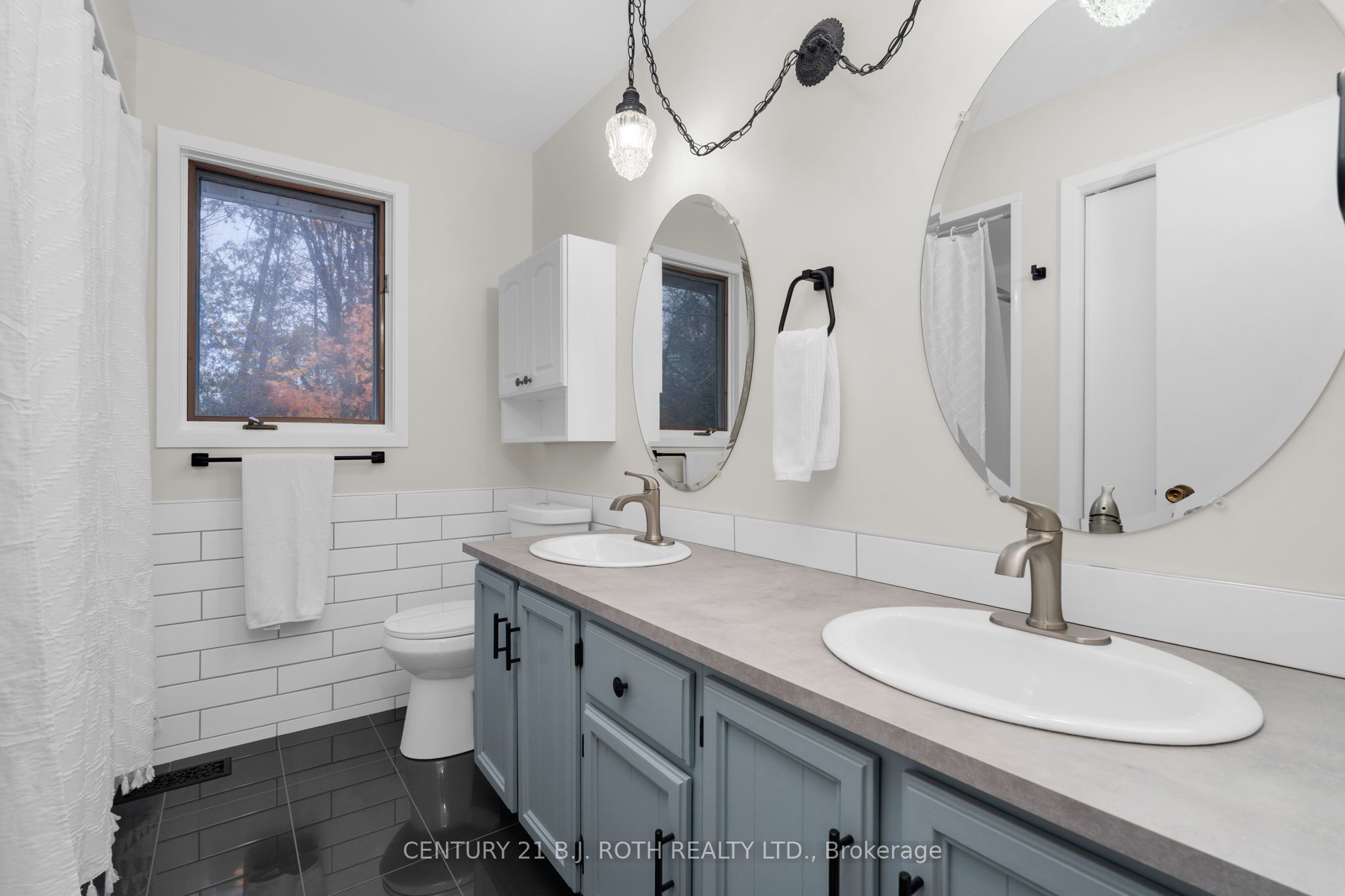 4 White Pine Pl Property Photo 27