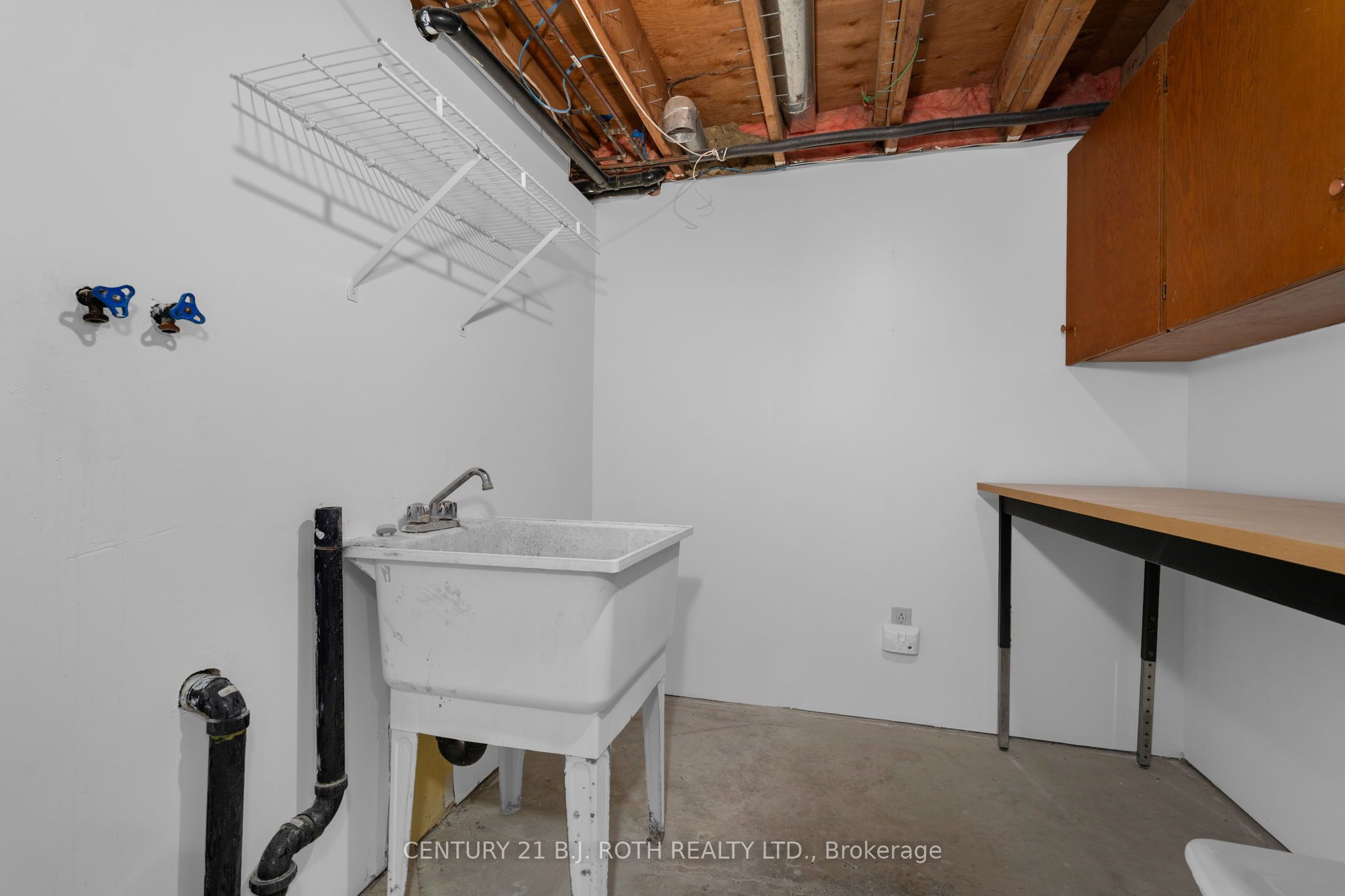 4 White Pine Pl Property Photo 35