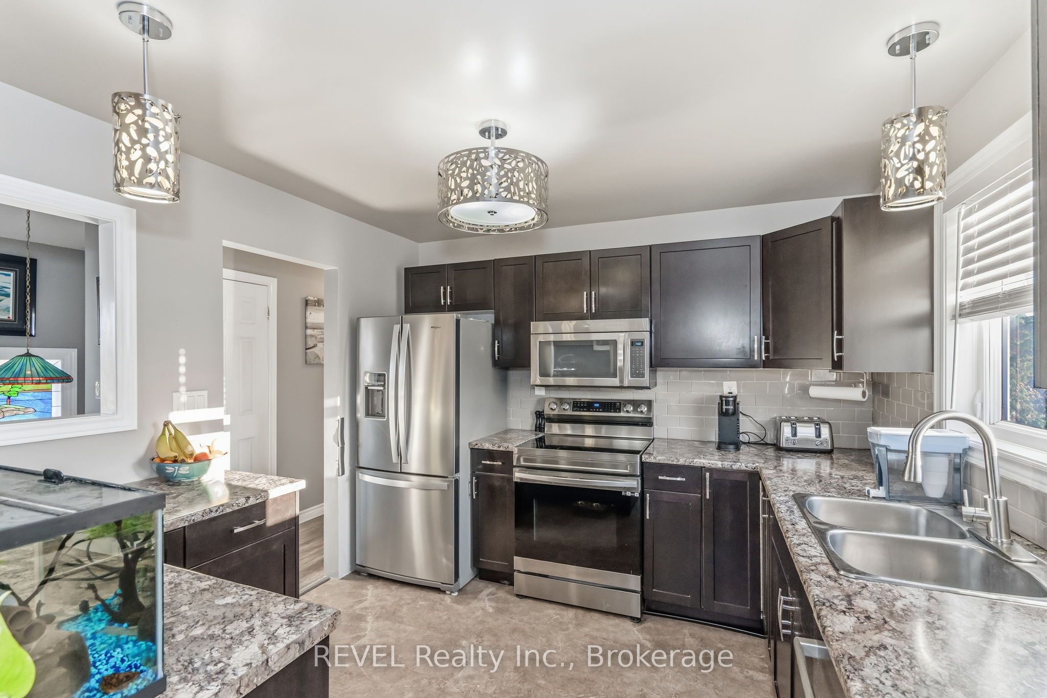 28 Park Street Property Photo 7