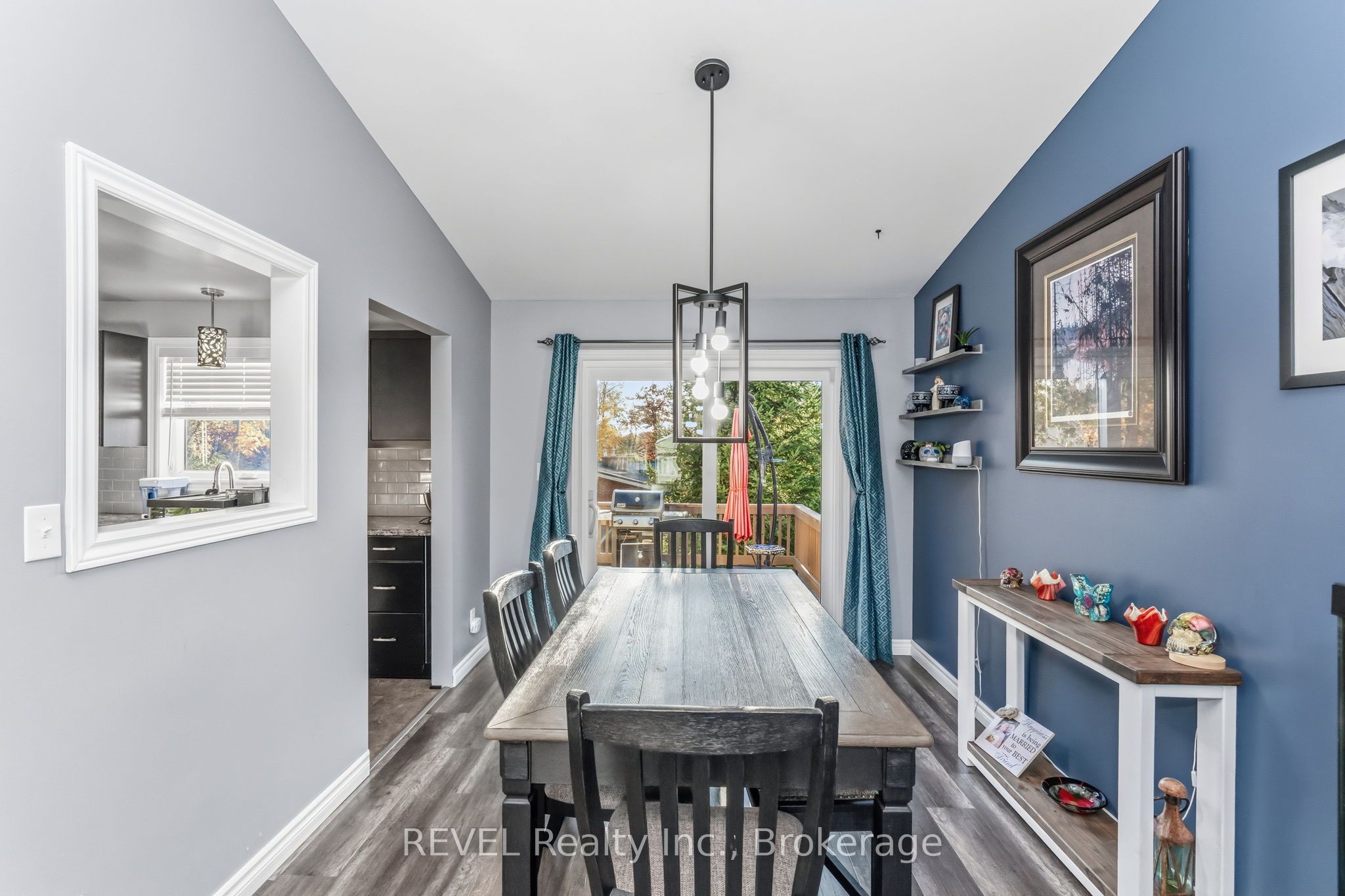 28 Park Street Property Photo 10