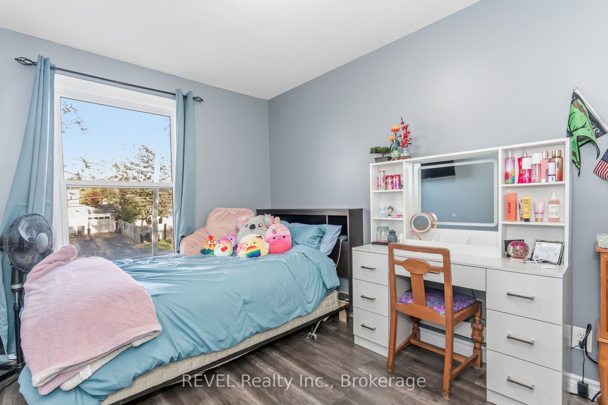 28 Park Street Property Photo 18