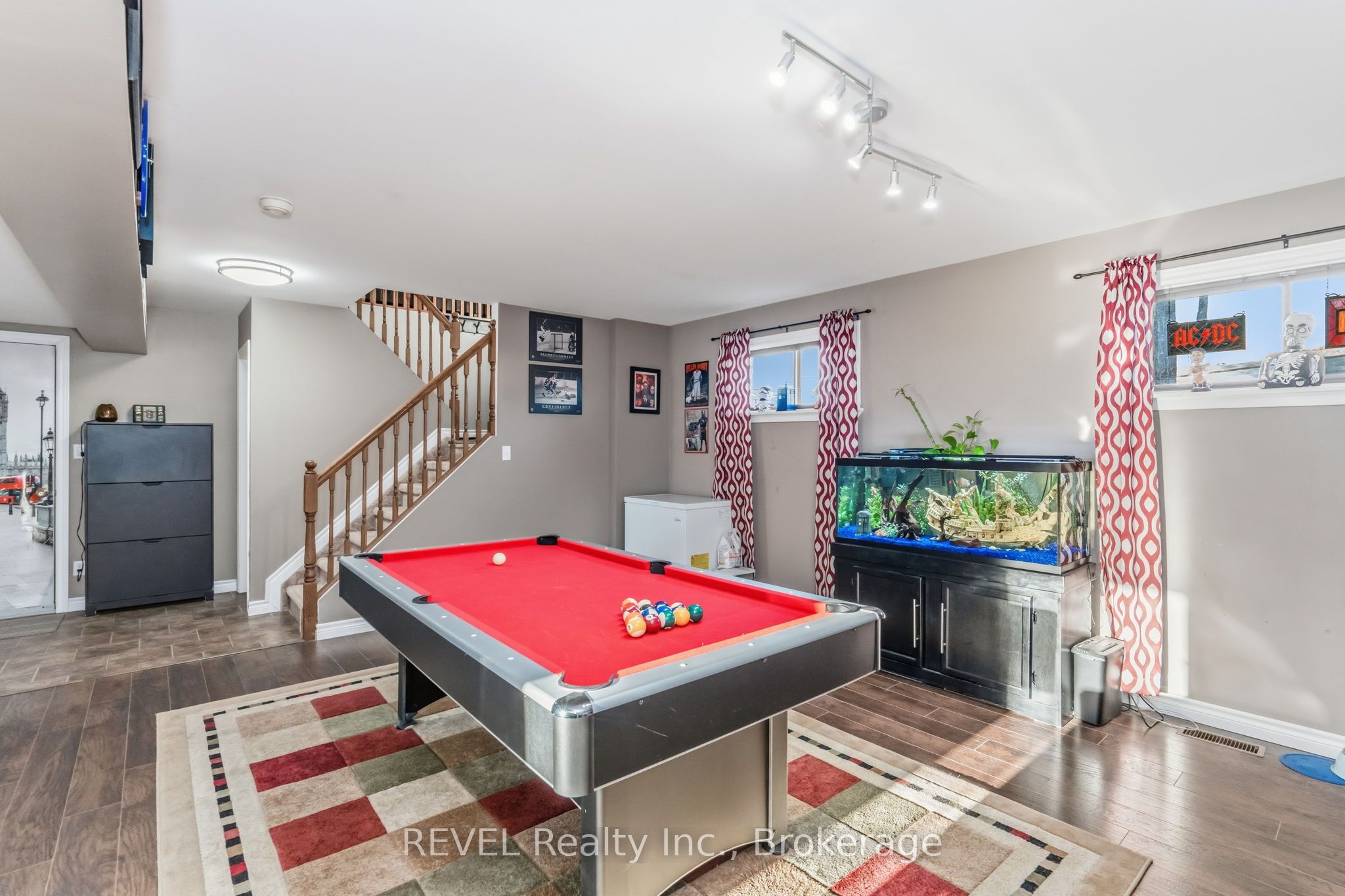 28 Park Street Property Photo 21