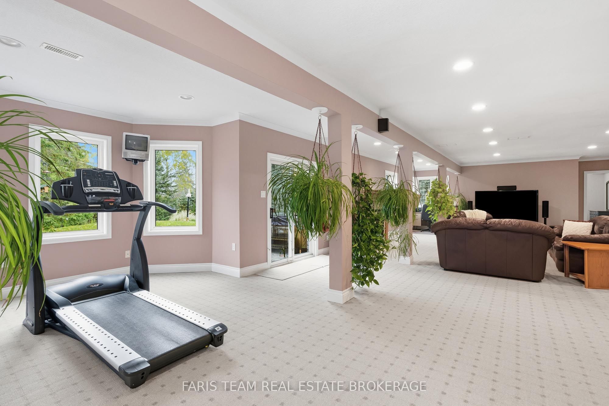 41 Paddy Dunn's Circle Property Photo 25