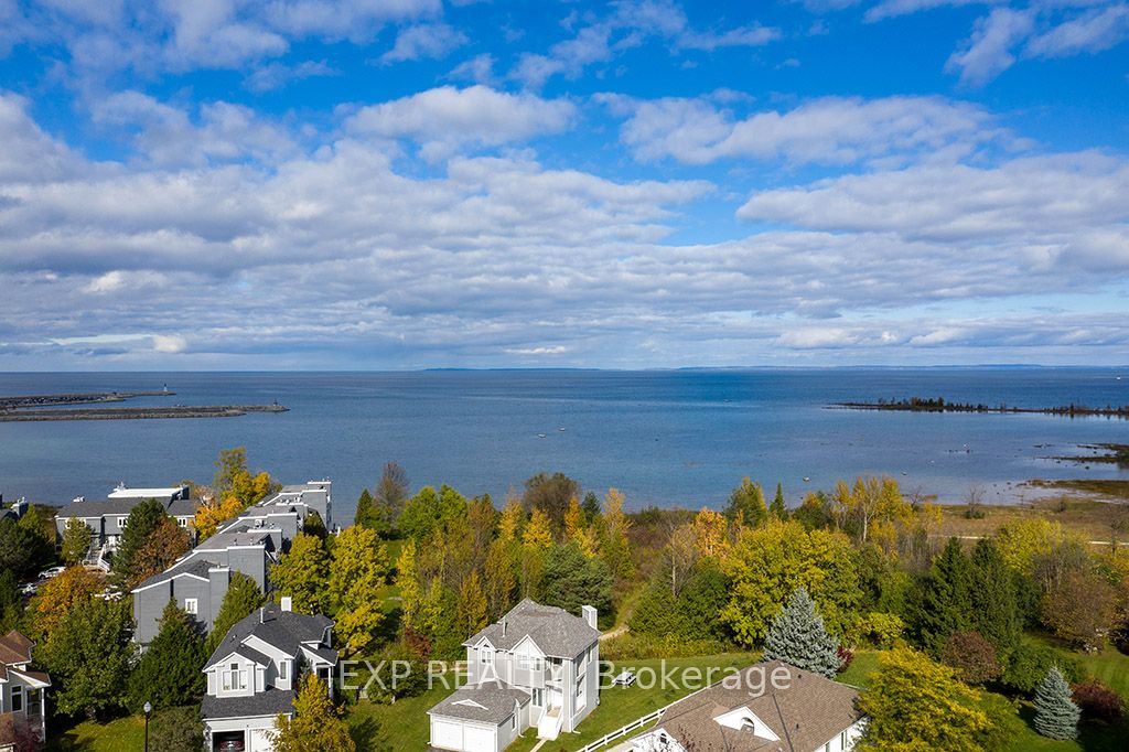 50 Trott Boulevard Property Photo 1