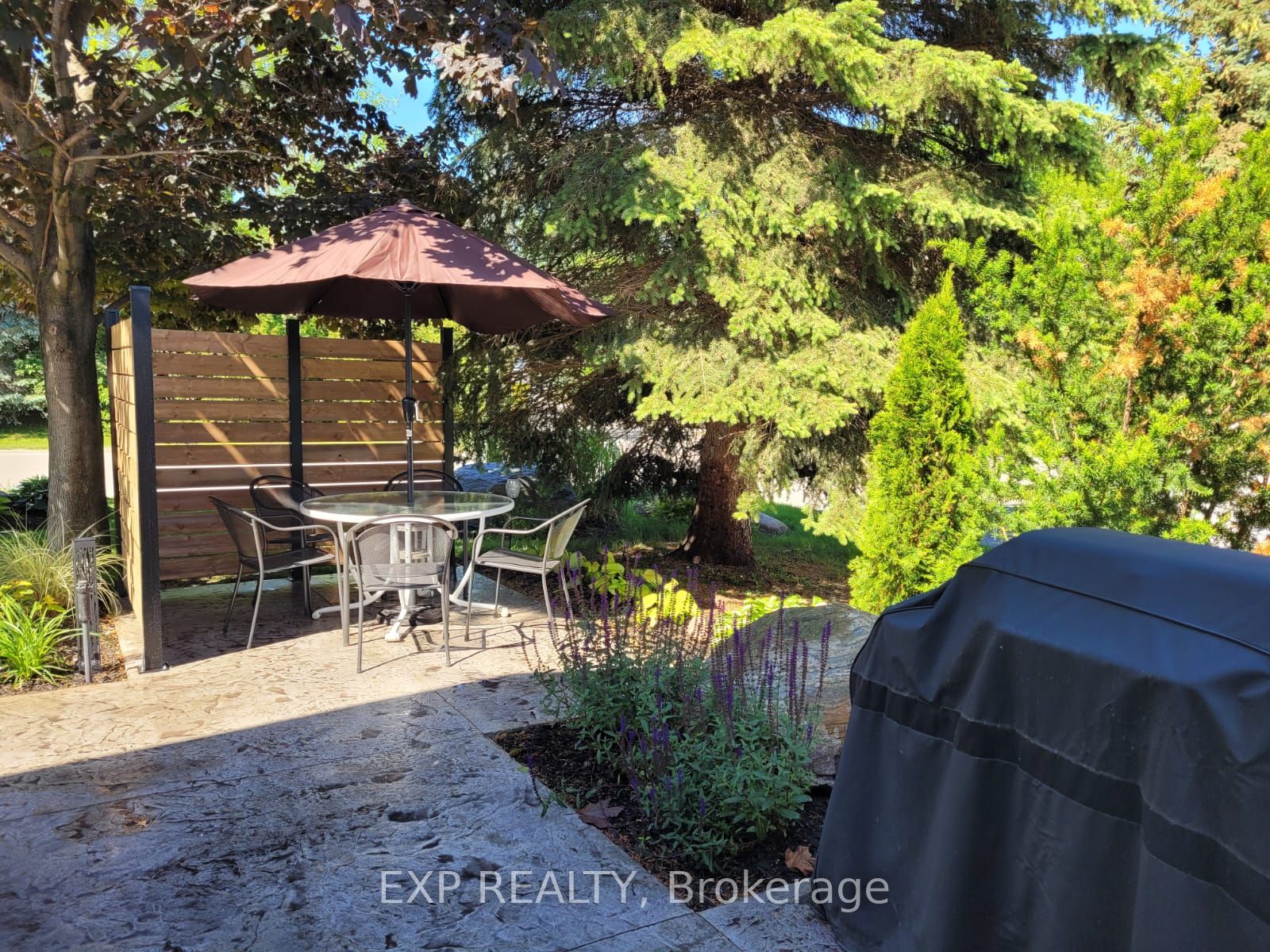 50 Trott Boulevard Property Photo 4