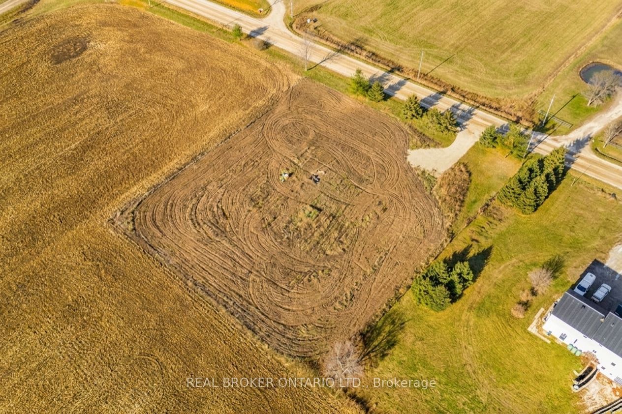 6449 12 13 Side Road Property Photo 4
