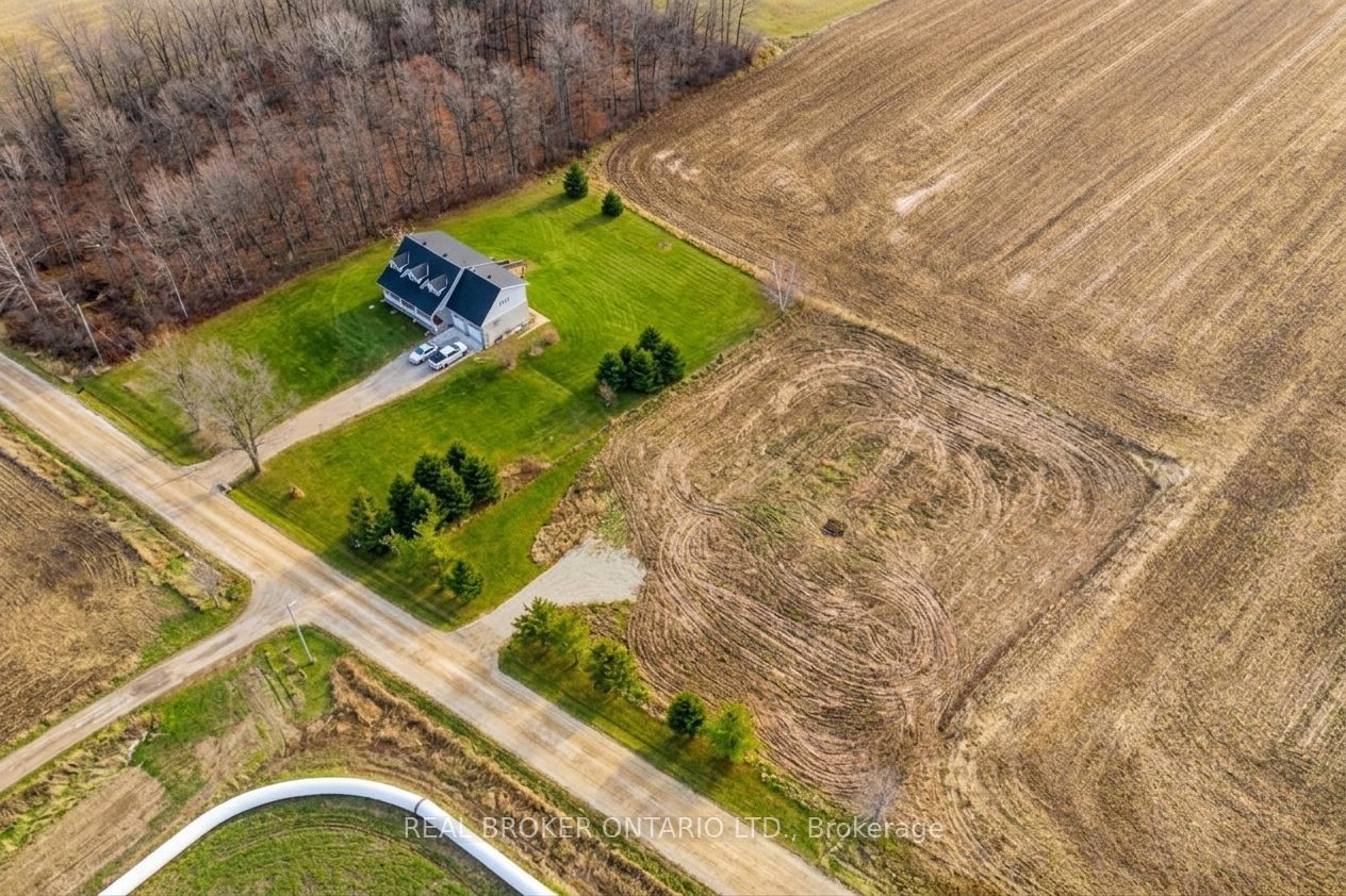 6449 12 13 Side Road Property Photo 7