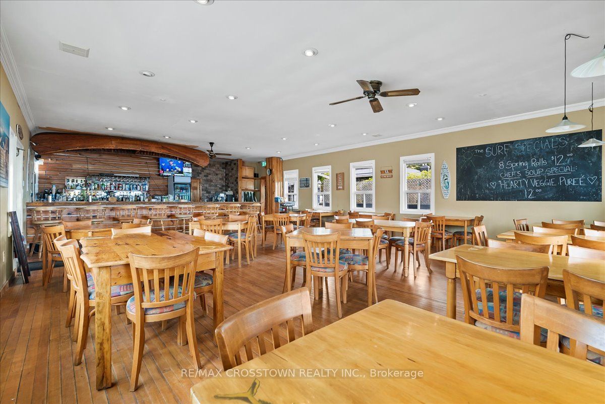 369 Balm Beach Road W Property Photo 31