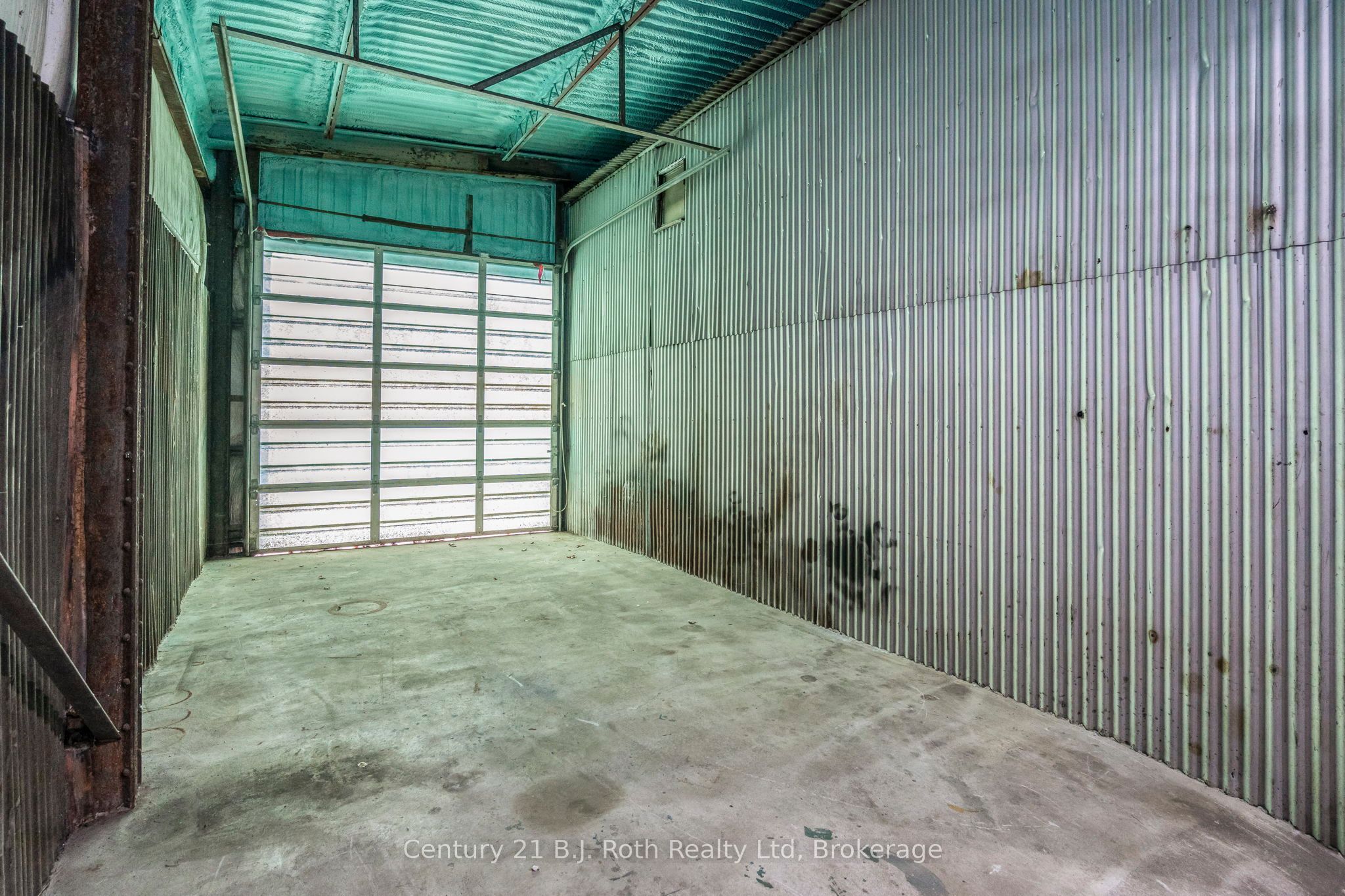 2565 Quarry Road Property Photo 24
