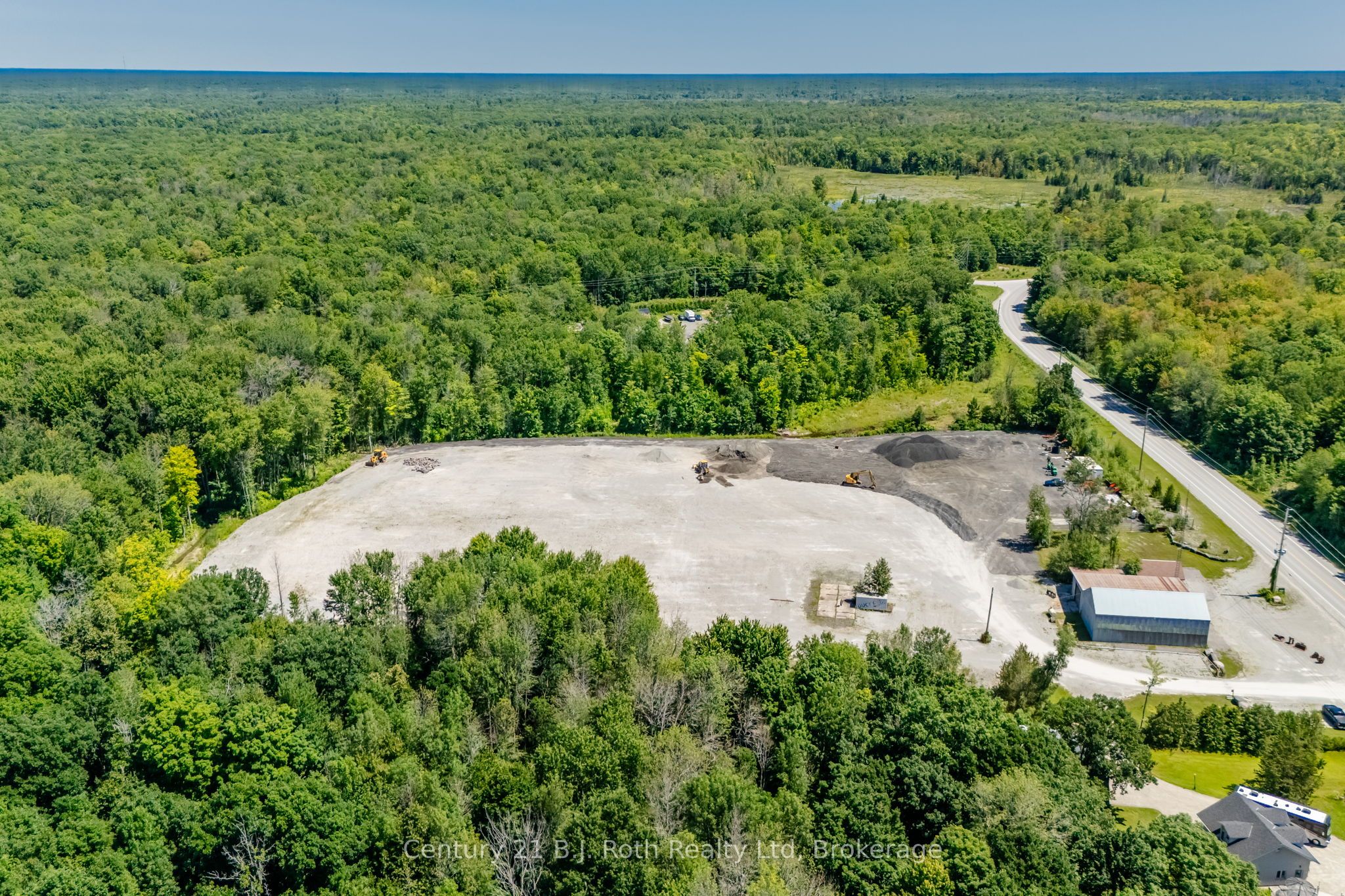 2565 Quarry Road Property Photo 46