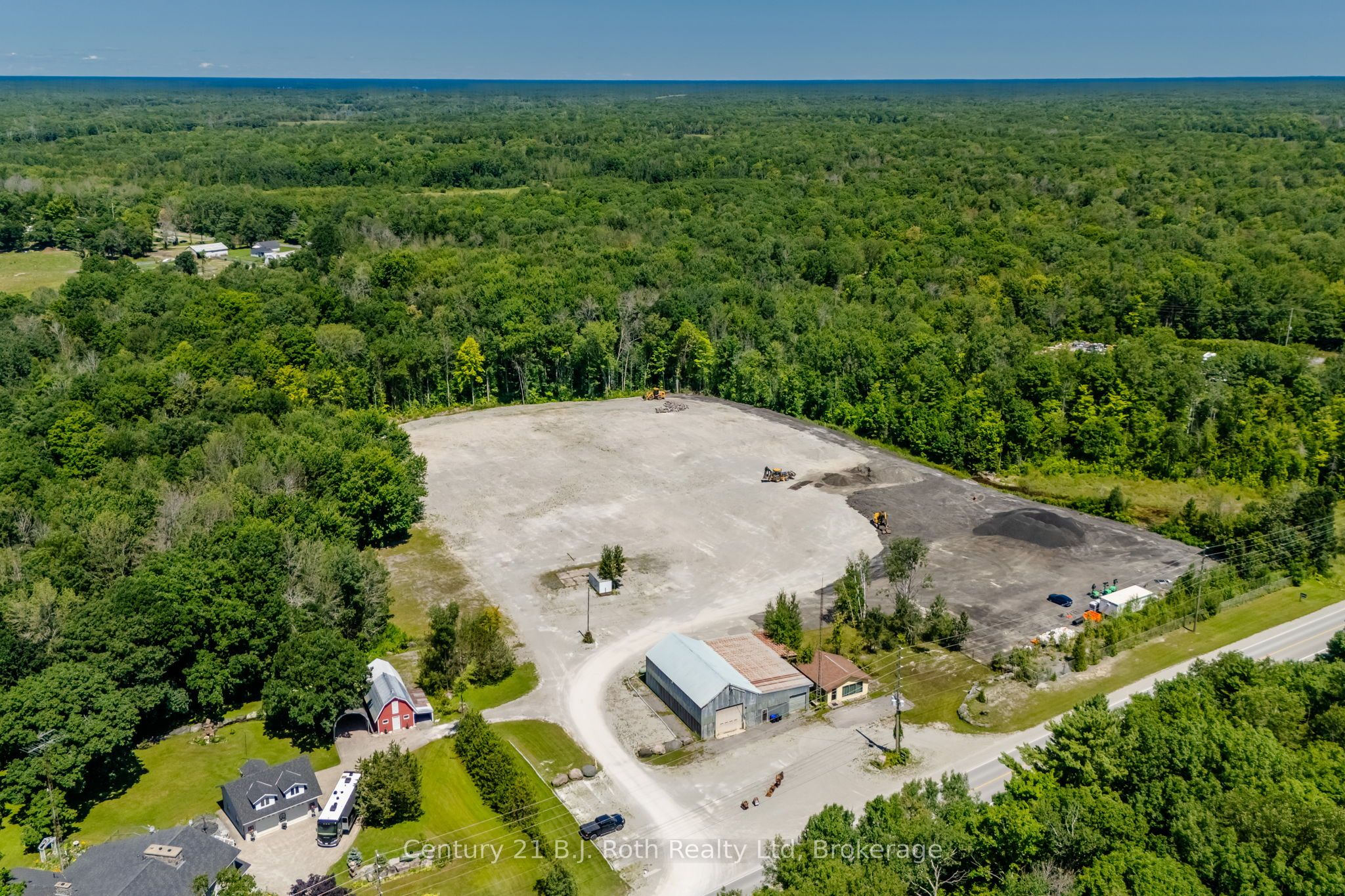 2565 Quarry Road Property Photo 48