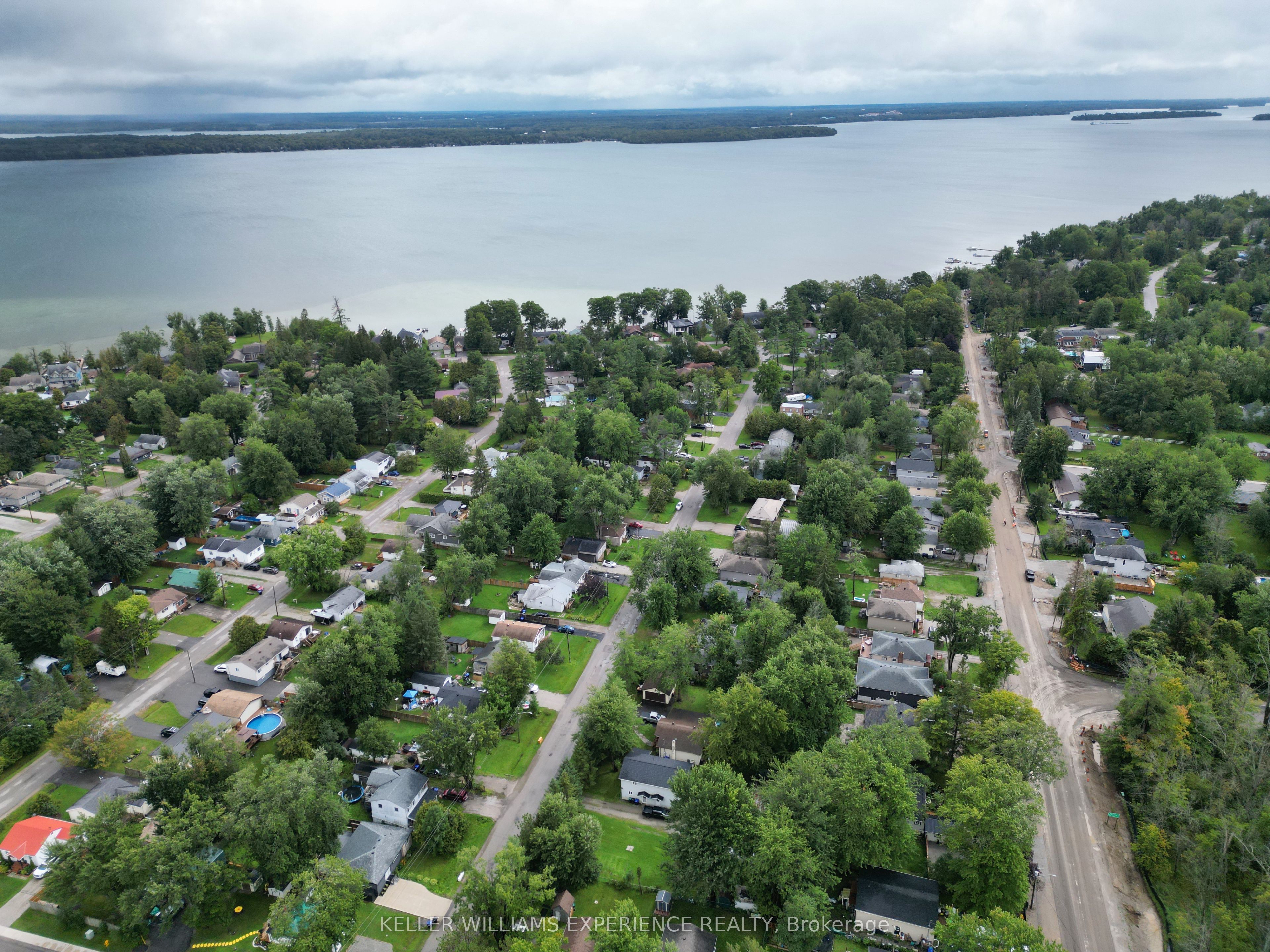 3396 Beachview Avenue Property Photo 6