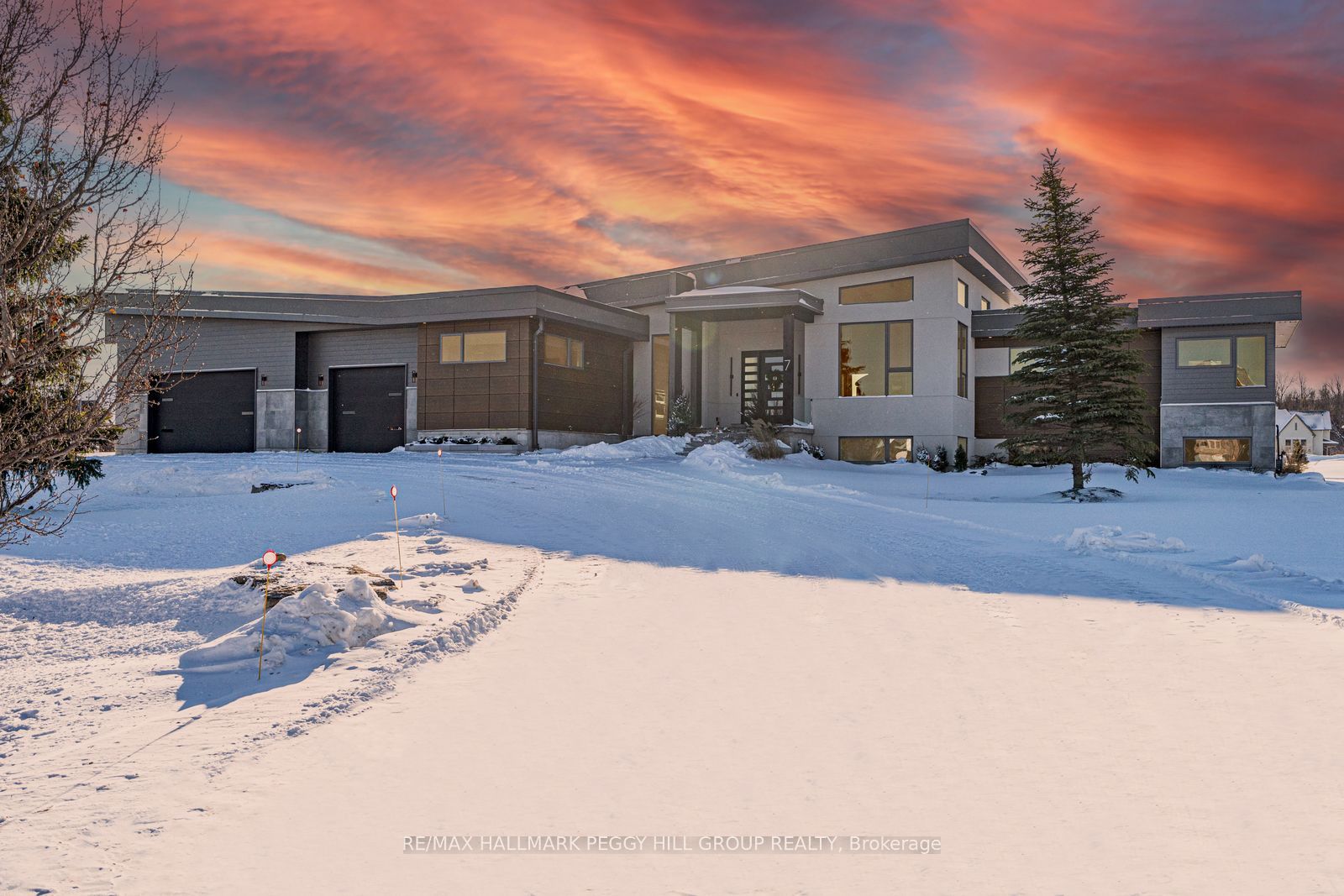 7 Meadowlark Way Property Photo 1