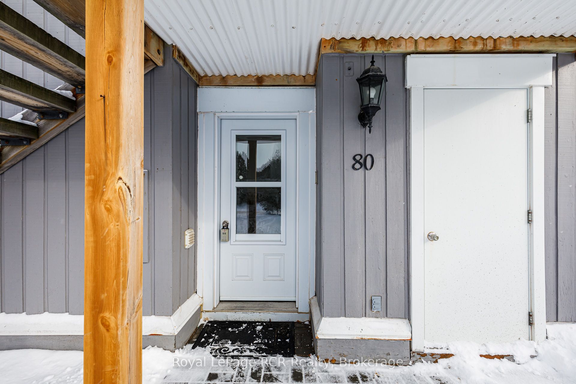 21 Dawson Dr Property Photo 1