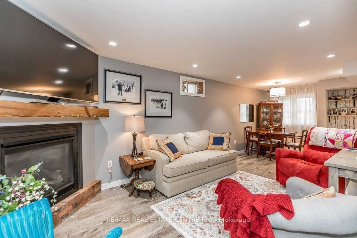 39 Macmillan Cres Property Photo 1