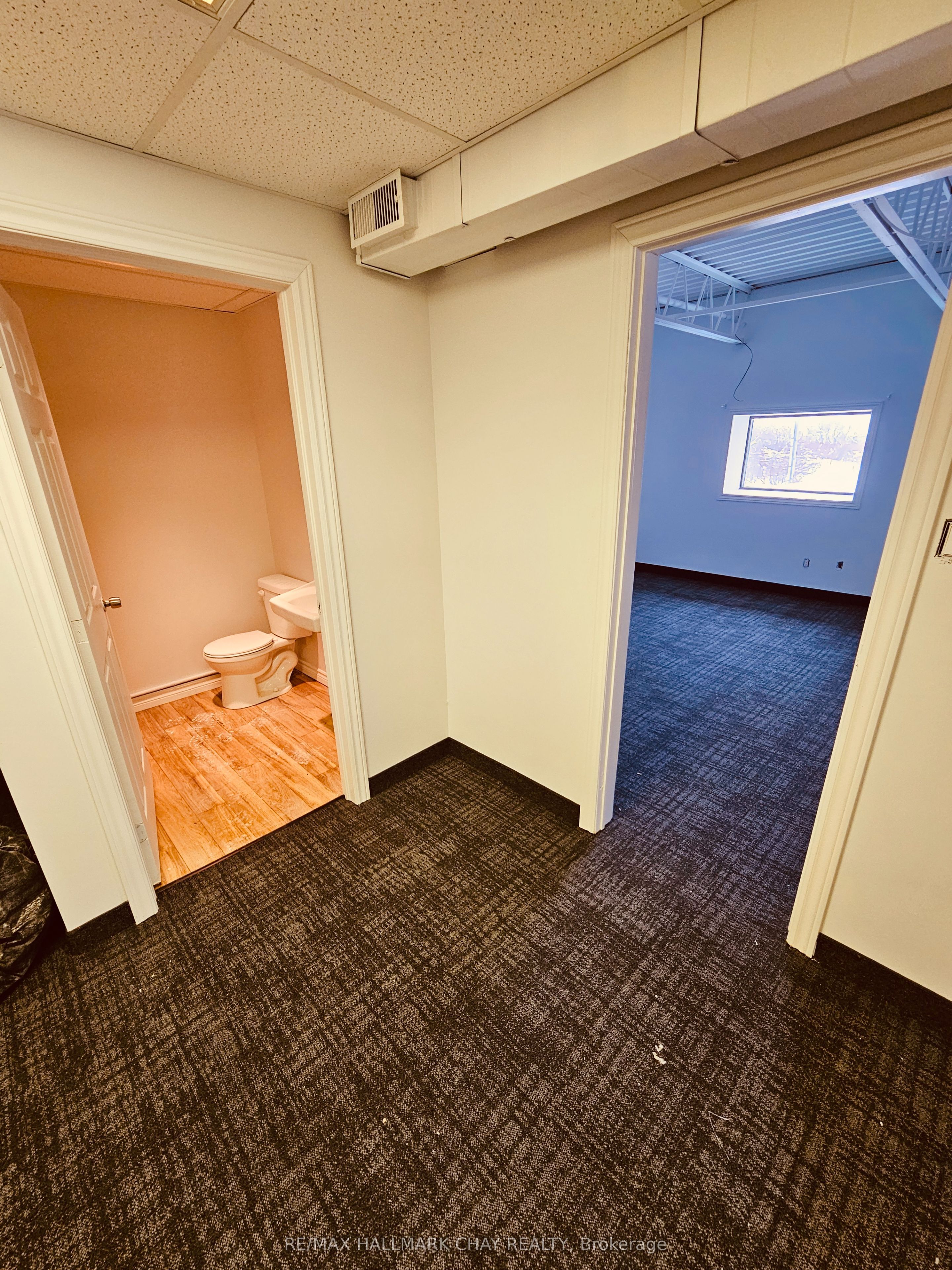 5 Ontario Street B Property Photo 7