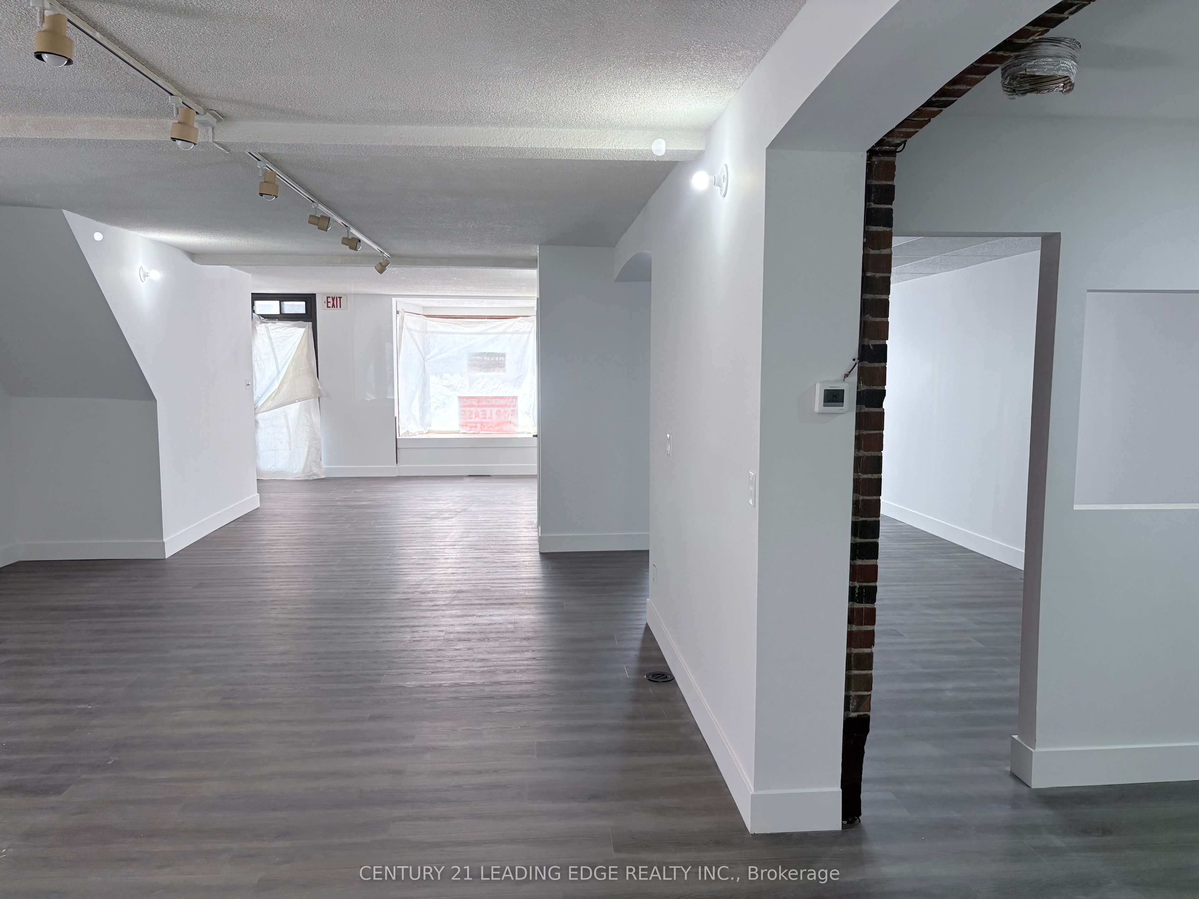 10 Ross Street Property Photo 10