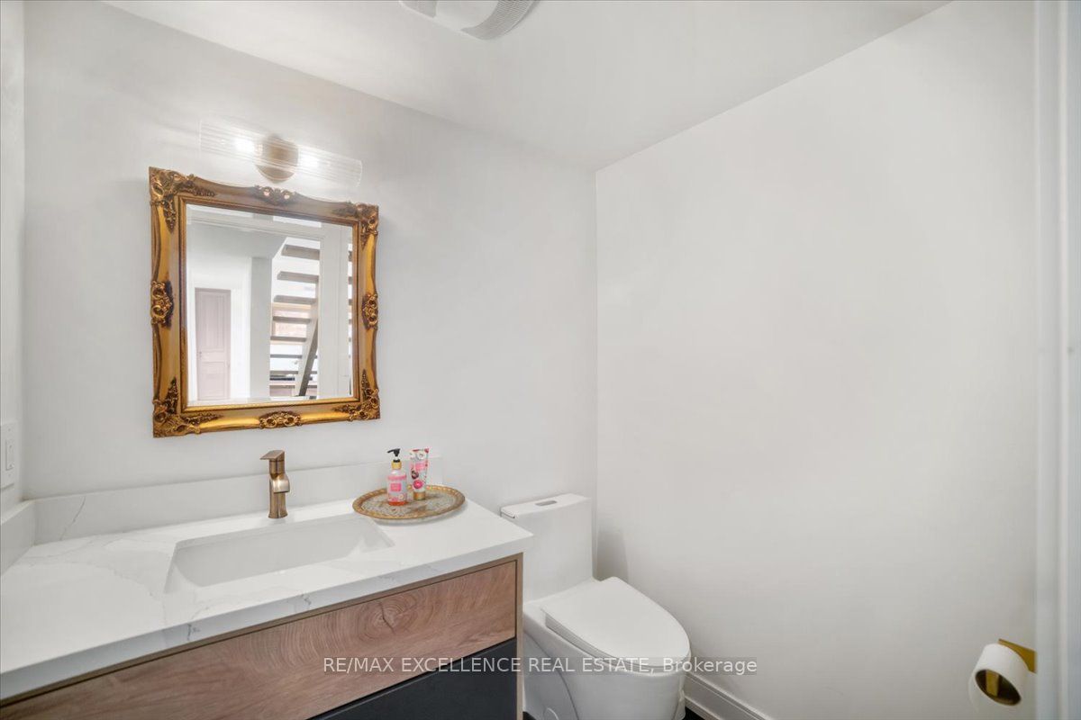 3717 Quayside Drive Property Photo 33