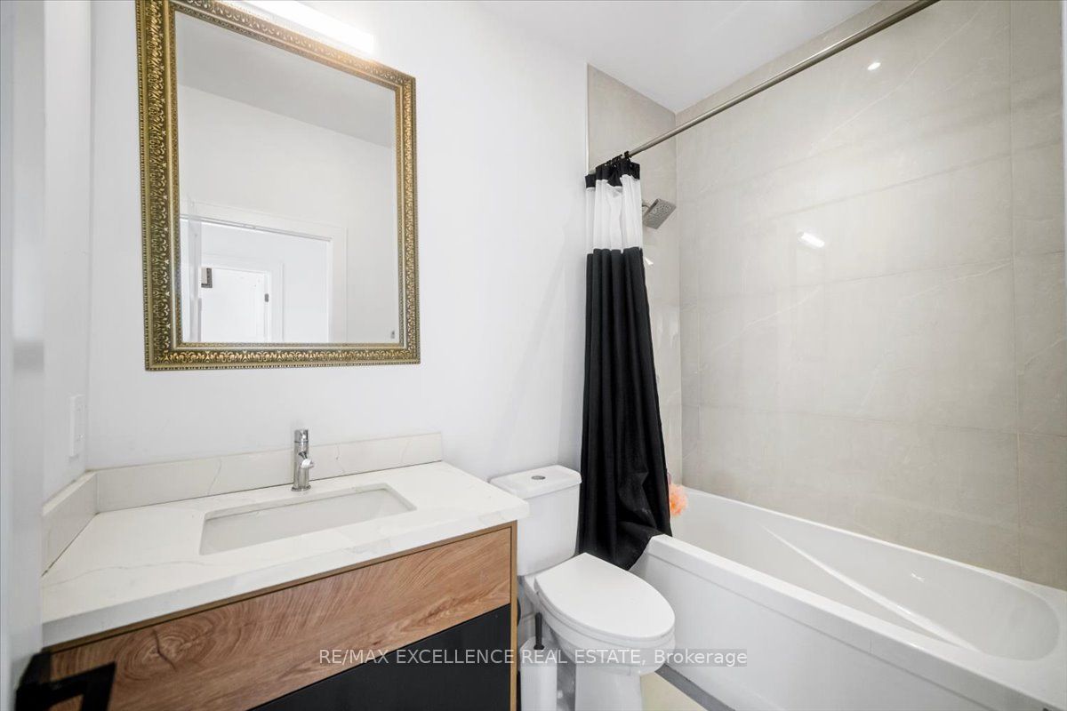 3717 Quayside Drive Property Photo 43