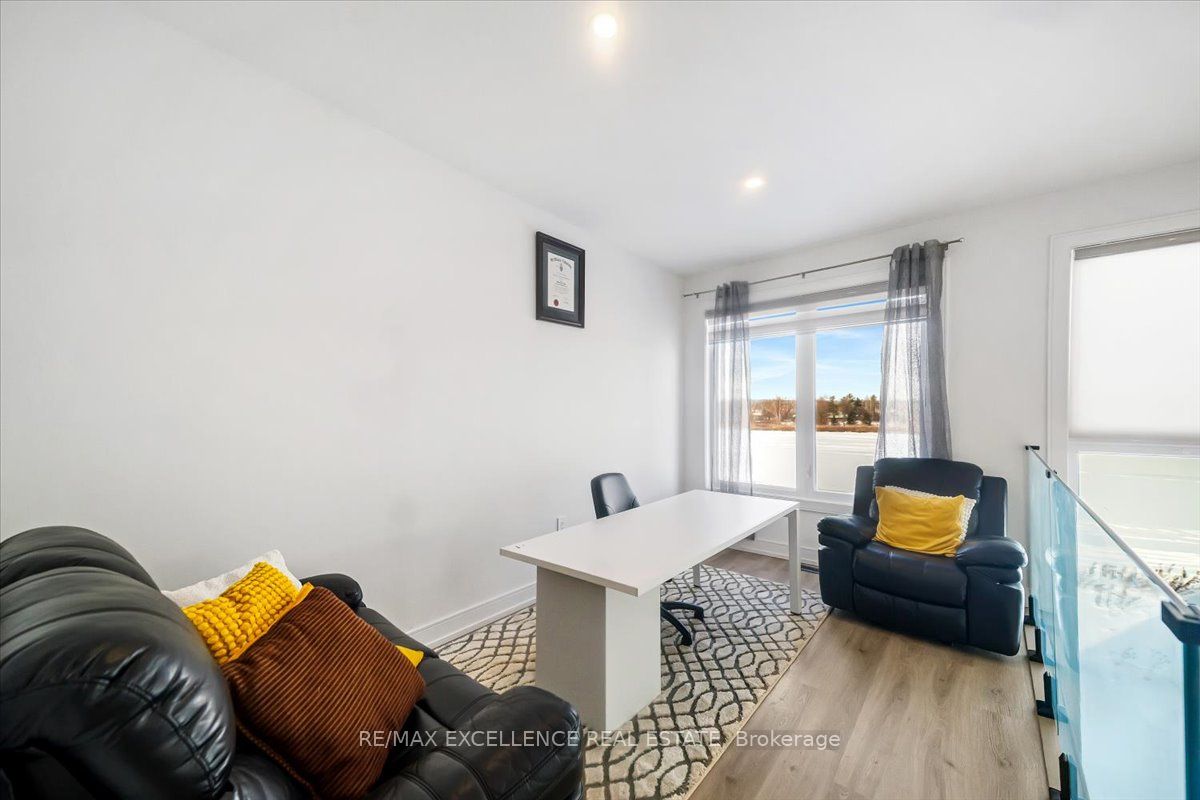 3717 Quayside Drive Property Photo 44