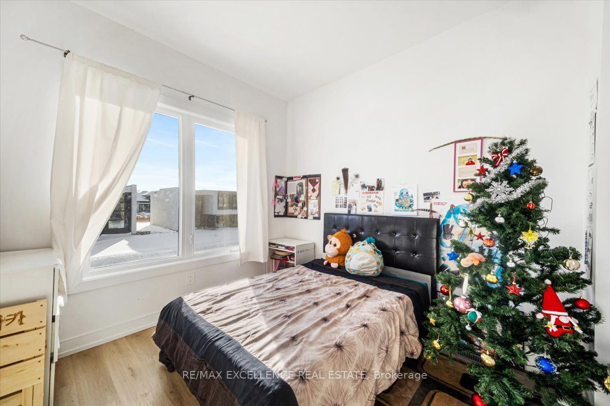3717 Quayside Drive Property Photo 46