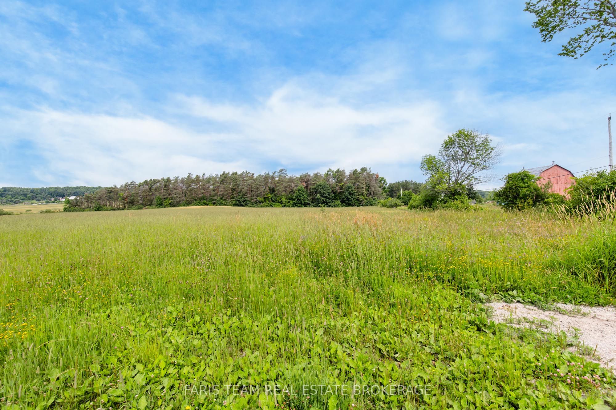 570 Curry Road Property Photo 8