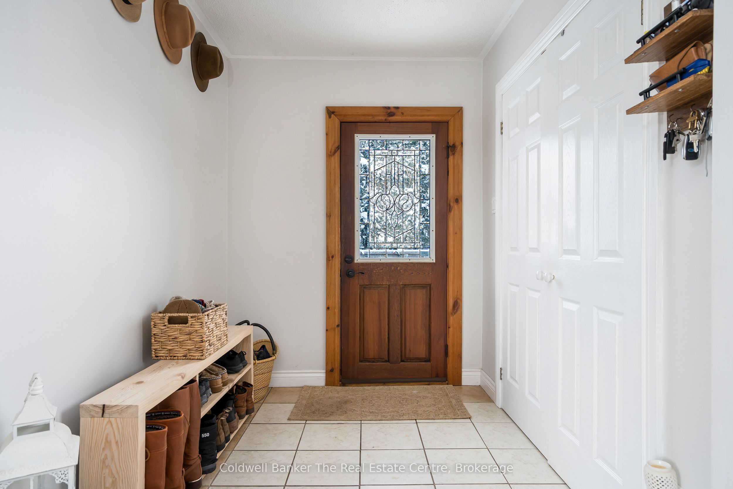 1229 County Road 124 Property Photo 6