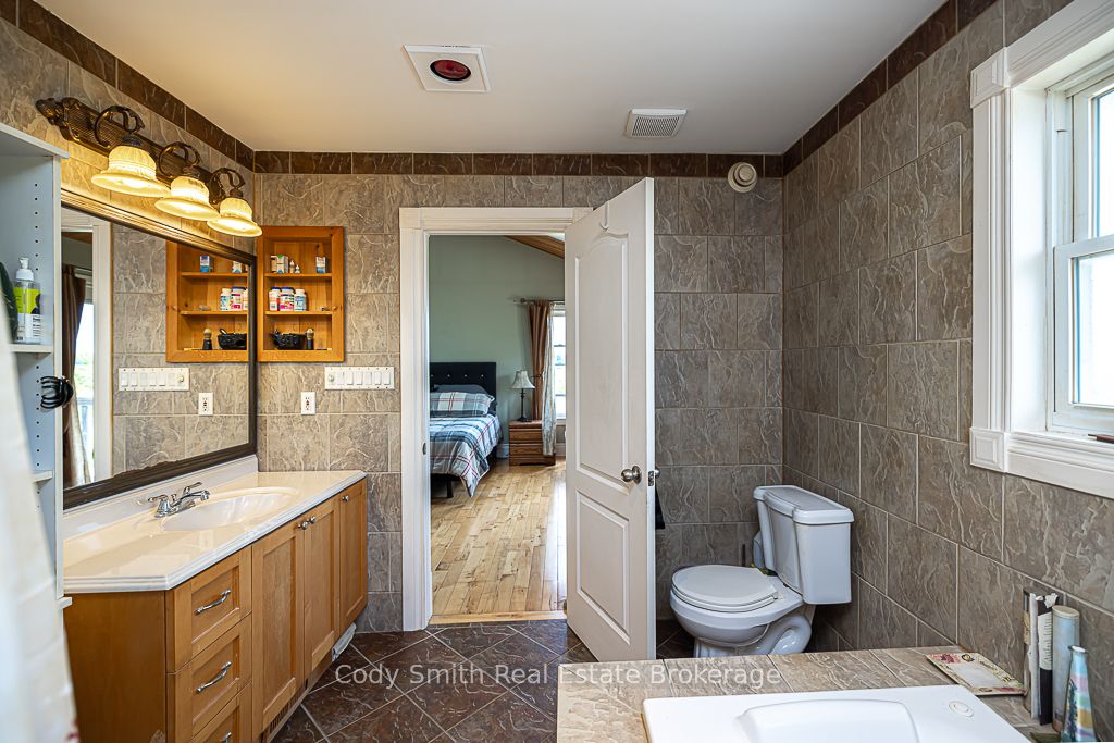 2059 Upper Big Chute Road Property Photo 16