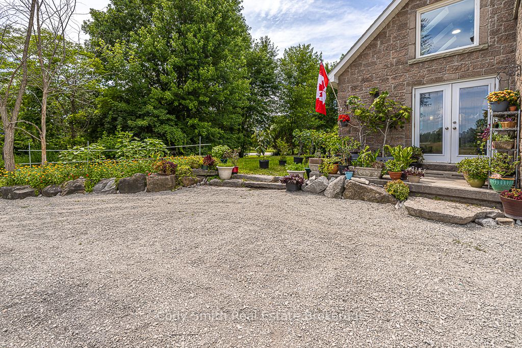 2059 Upper Big Chute Road Property Photo 26